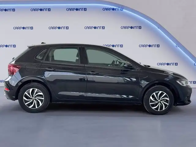 Volkswagen Polo view 6