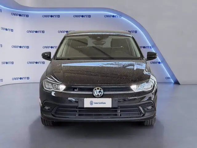 Volkswagen Polo view 3