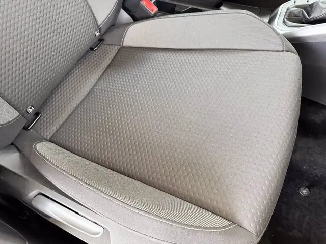 Volkswagen Polo view 9