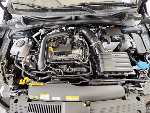 Volkswagen Polo view 13