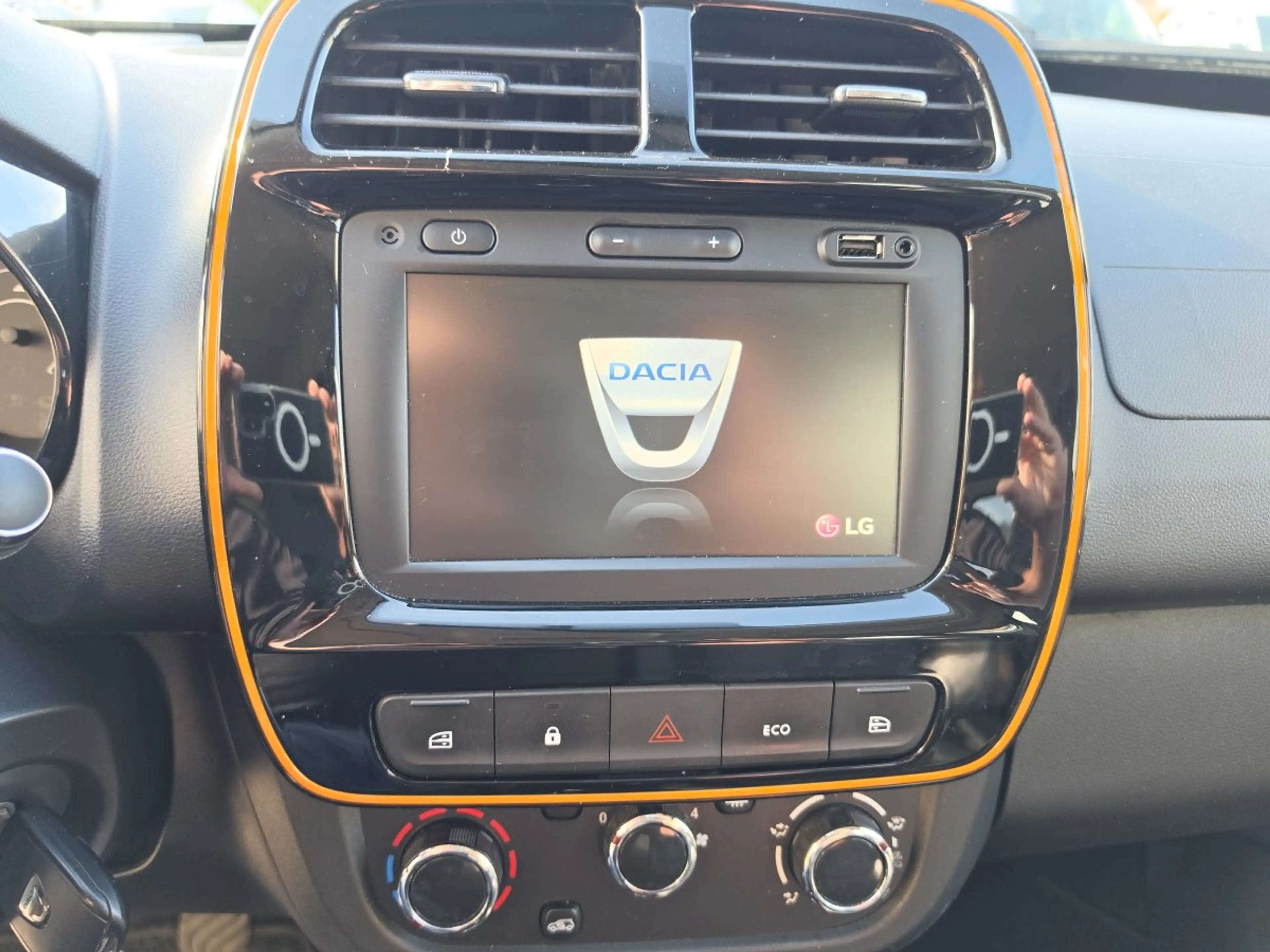 Dacia Spring Comfort Plus — photo 12