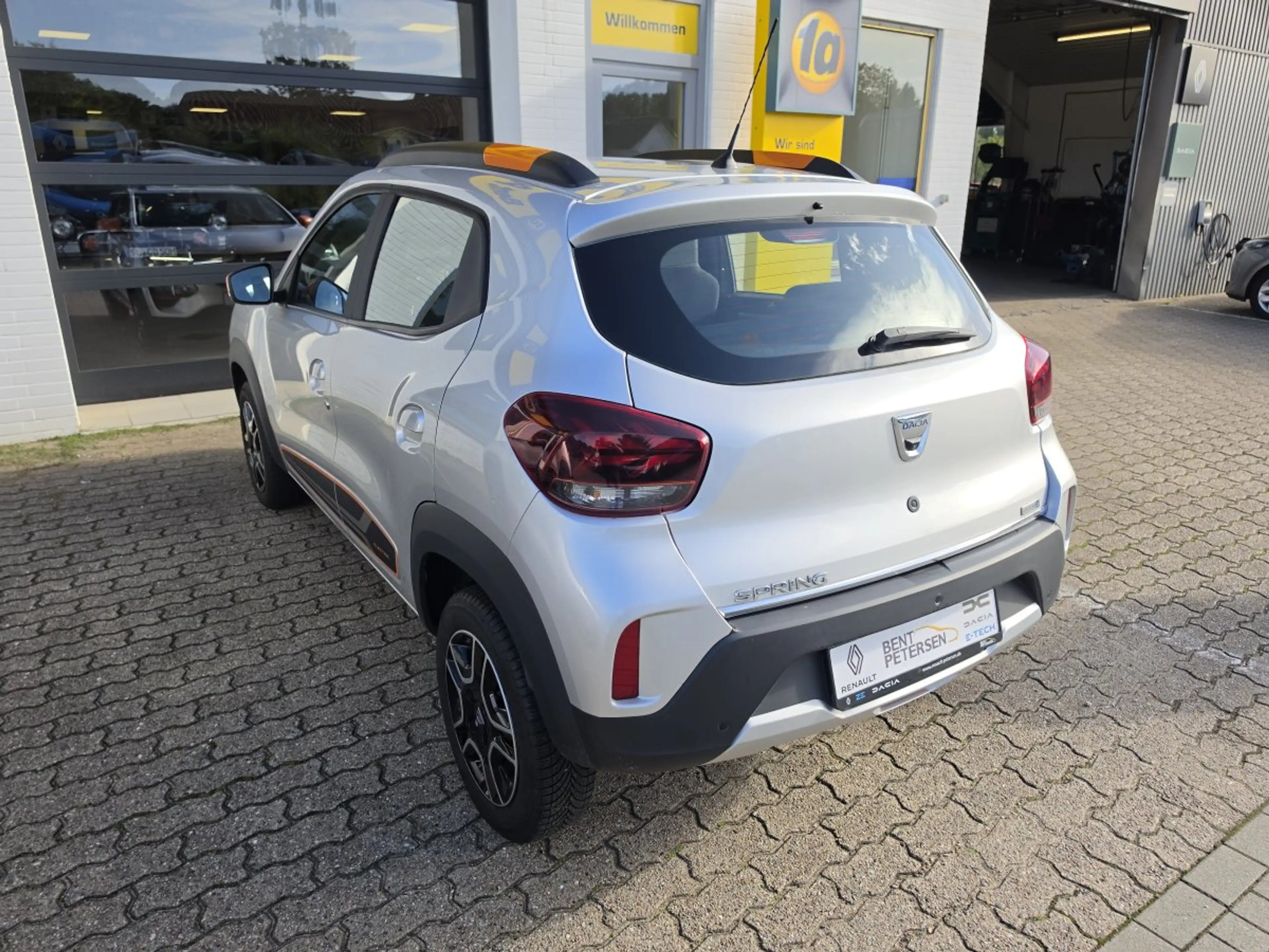 Dacia Spring Comfort Plus — photo 8