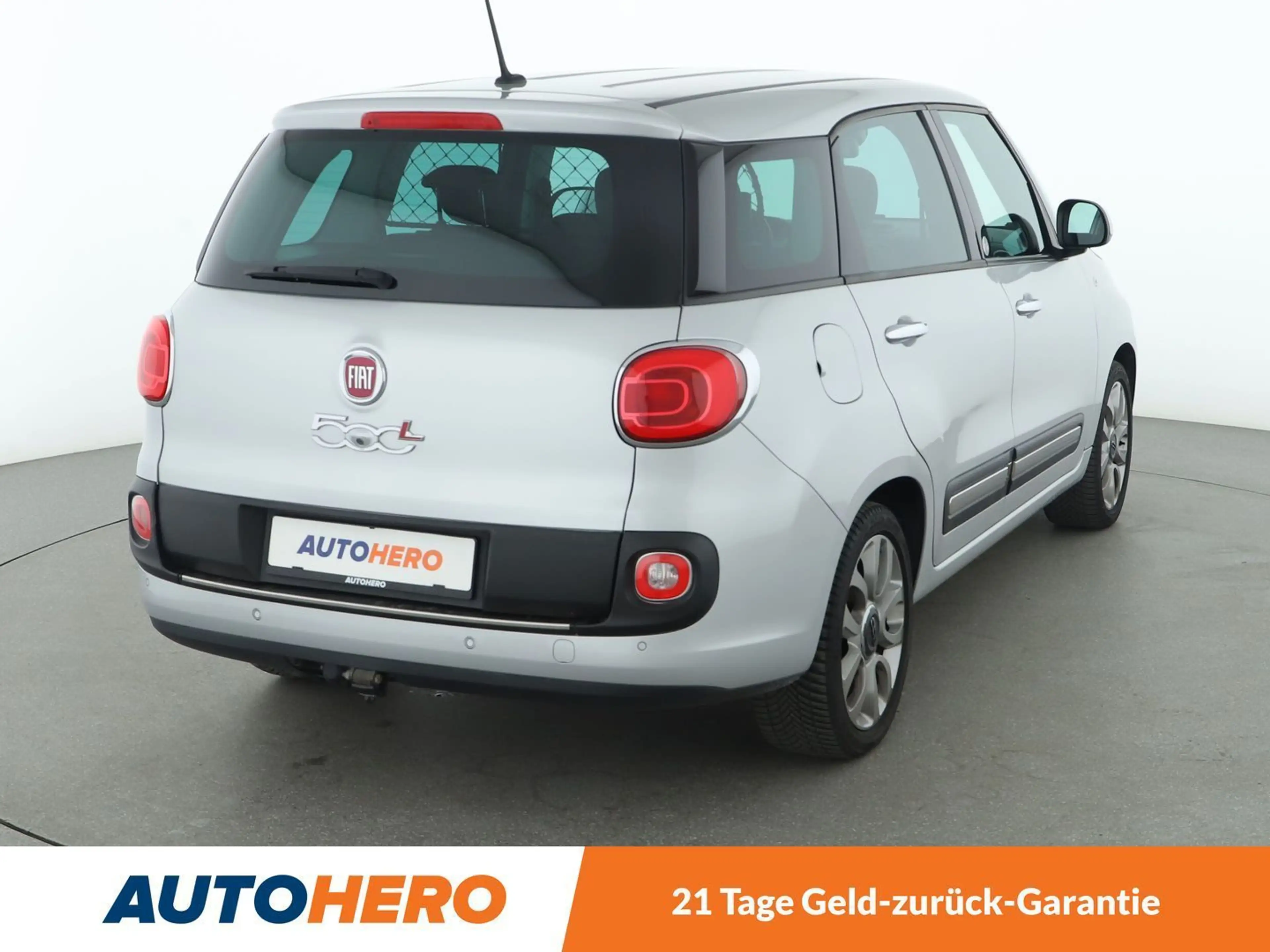Fiat 500L 0.9 Lounge *NAVI*CAM*ALU*START/STOP*TEMPO* — photo 6