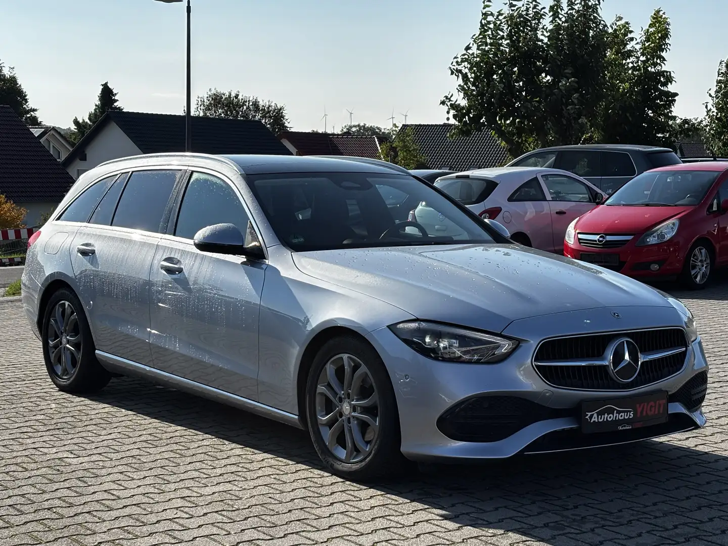 Mercedes-Benz C 180 T Hybr.Benzin mit Panorama+Sport-Fahrwerk+Business Grau - 1