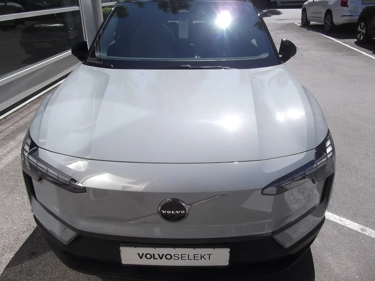 Volvo EX30 Ultra AWD Performance Gris - 2