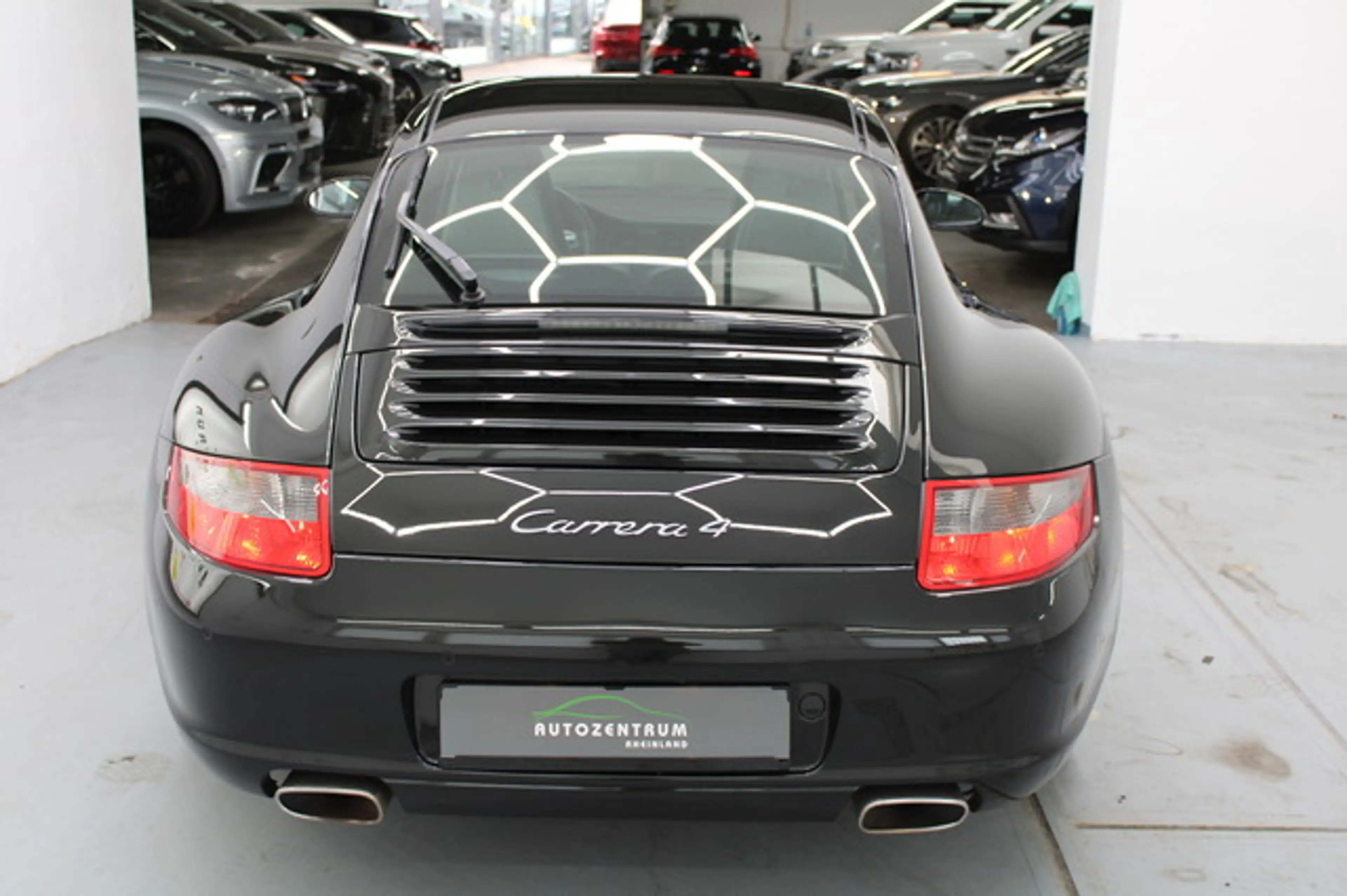 Porsche 911 Carrera 4 Coupe NAVI/PDC/PDK/PCM/DT.FZG/COC — photo 13