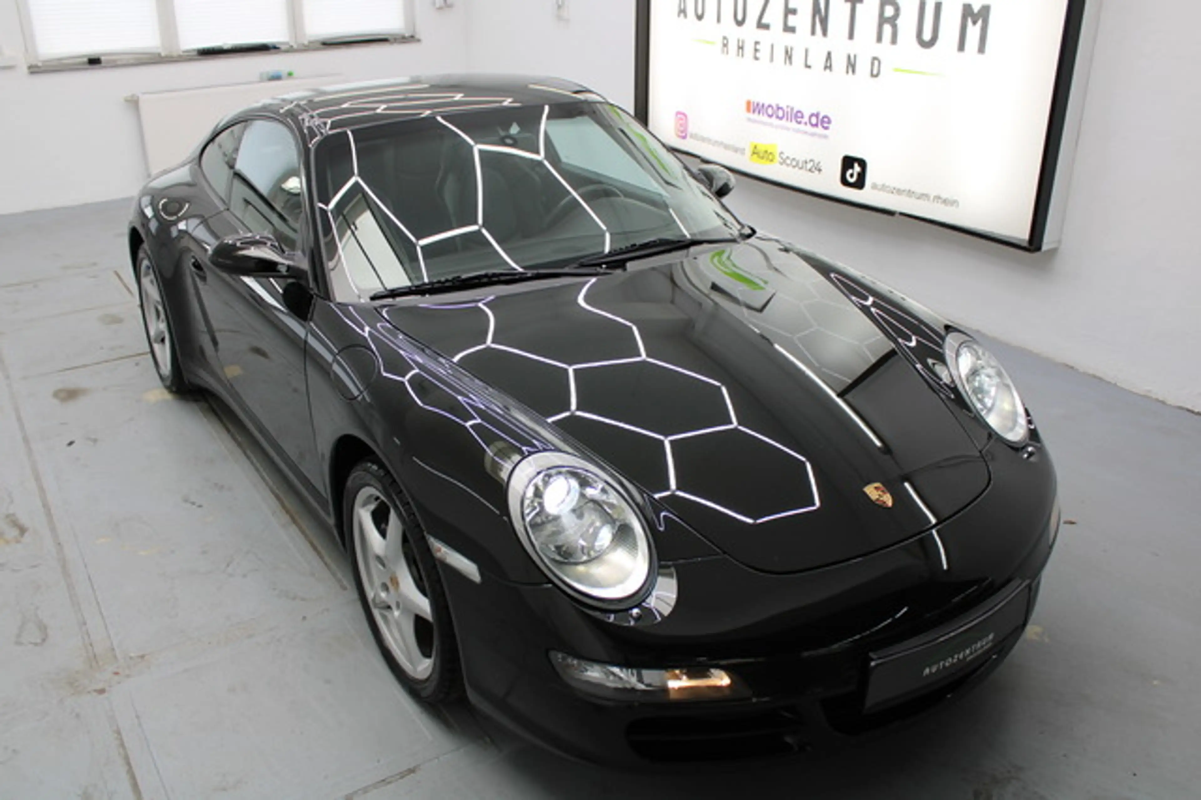 Porsche 911 Carrera 4 Coupe NAVI/PDC/PDK/PCM/DT.FZG/COC — photo 4