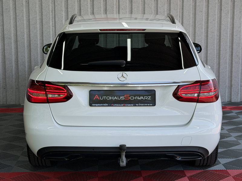 Mercedes-Benz C 220 C220d Avantgarde VirtCock Distronic Kamera AHK Led T-Leder — photo 6