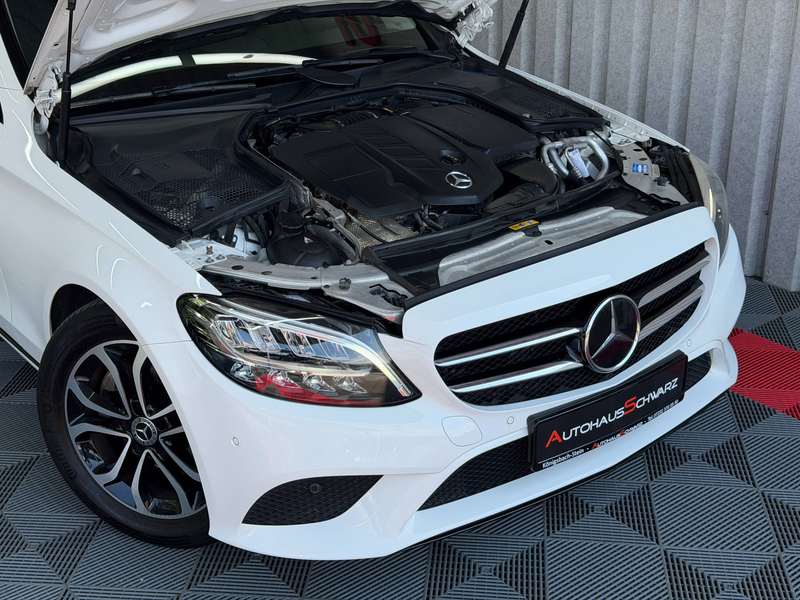 Mercedes-Benz C 220 C220d Avantgarde VirtCock Distronic Kamera AHK Led T-Leder — photo 9