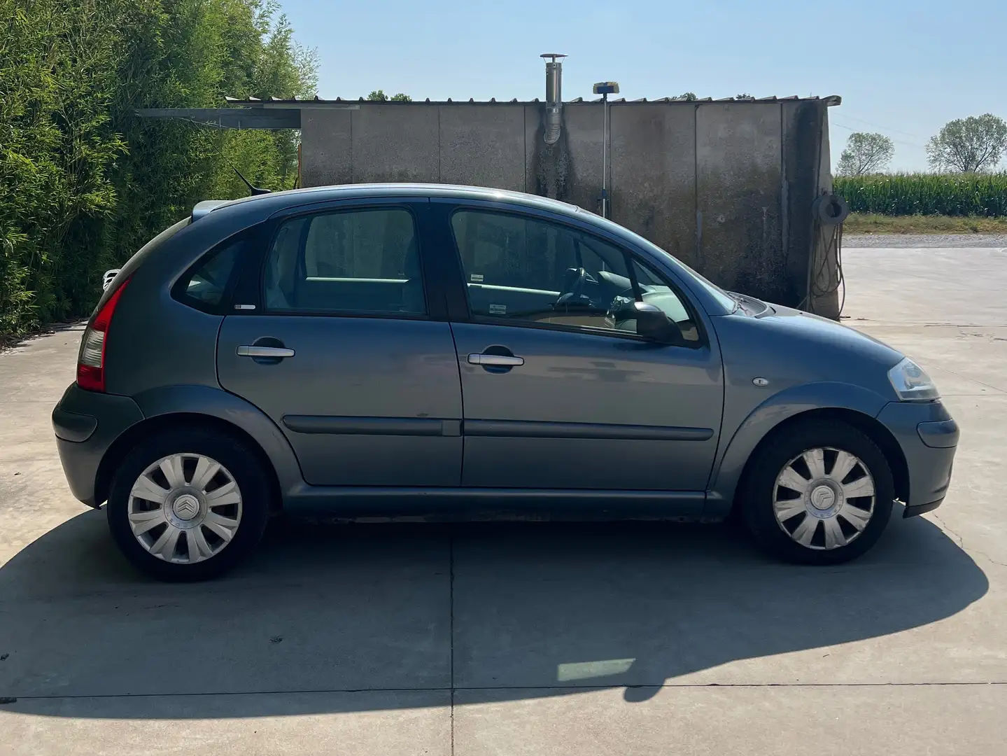 Citroen C3 Grigio - 2
