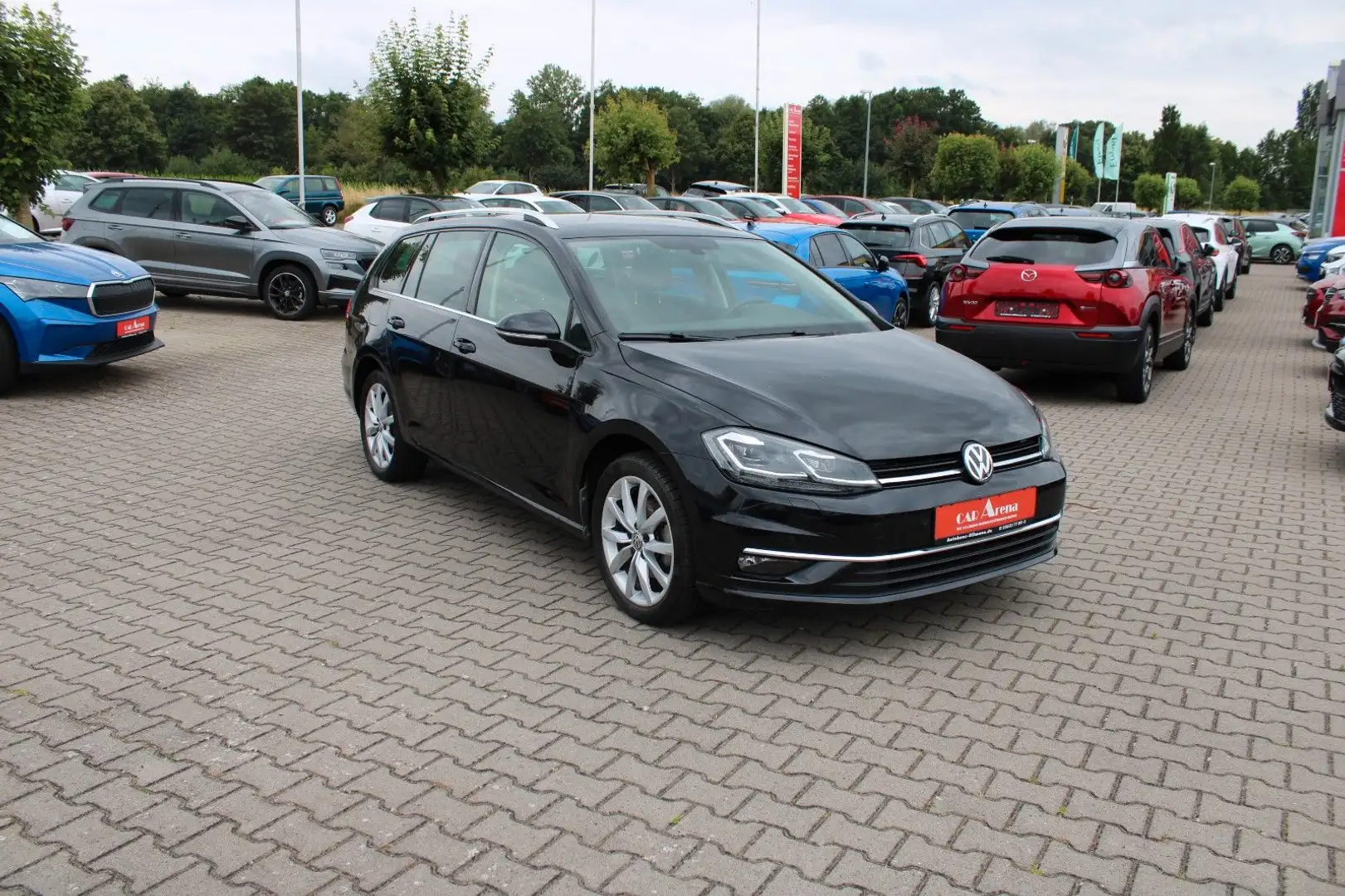 Volkswagen Golf VII Variant 1.5 TSI Highline*DSG*Navi*ACC* Zwart - 1