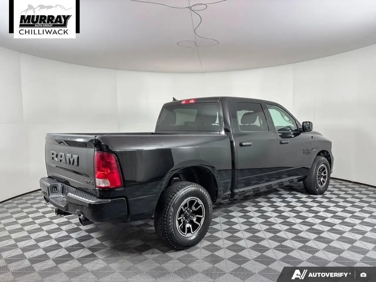 RAM 1500 снимка RAM 1500