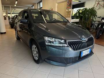 SKODA FABIA 1.0cc 60cv BENZINA NEOPATENTATI
