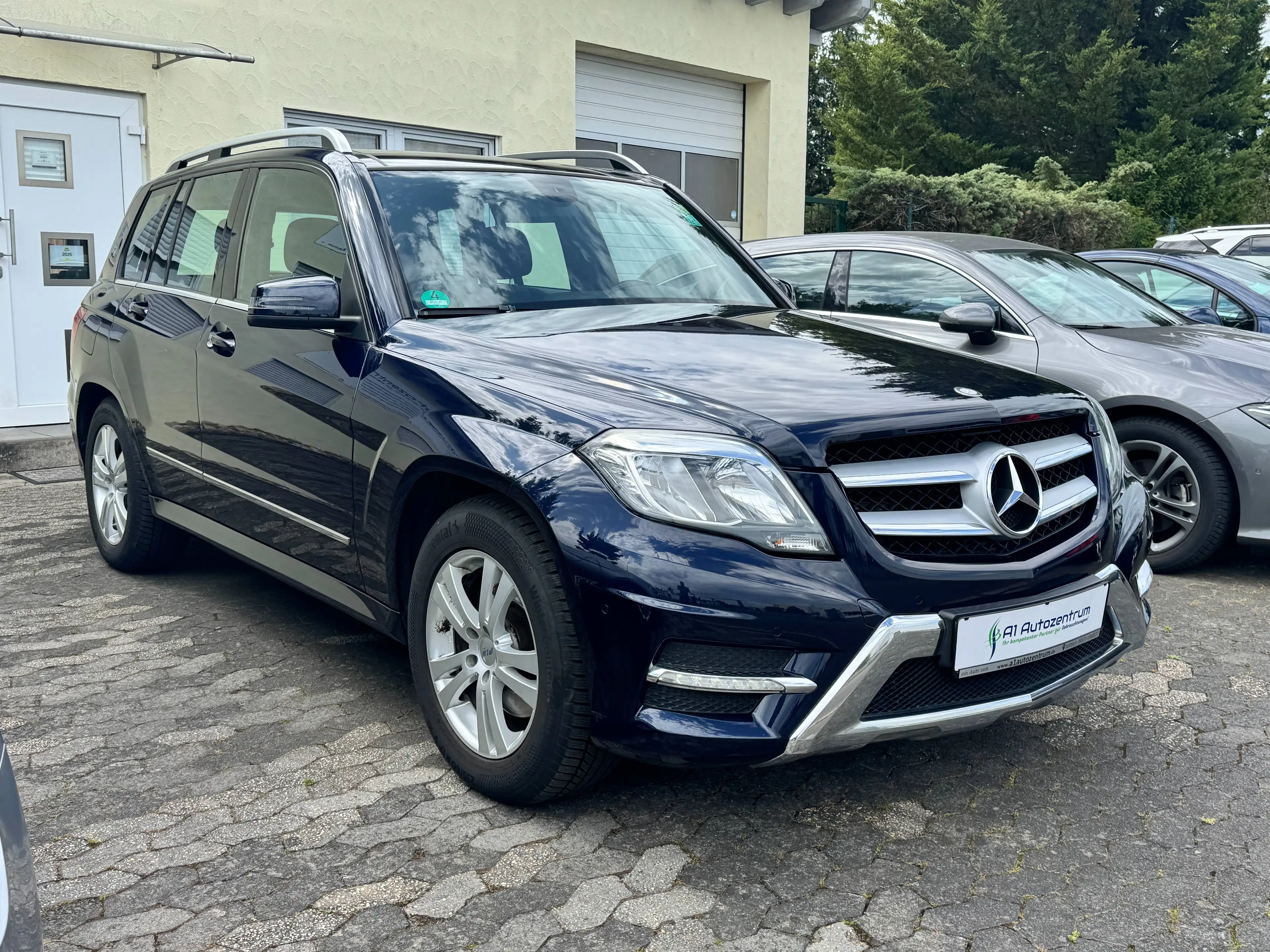 Mercedes-Benz GLK 250 GLK 250 BlueTEC 4Matic 7G-TRONIC AMG Line AHK Panorama S.Heft EU6 — photo 3