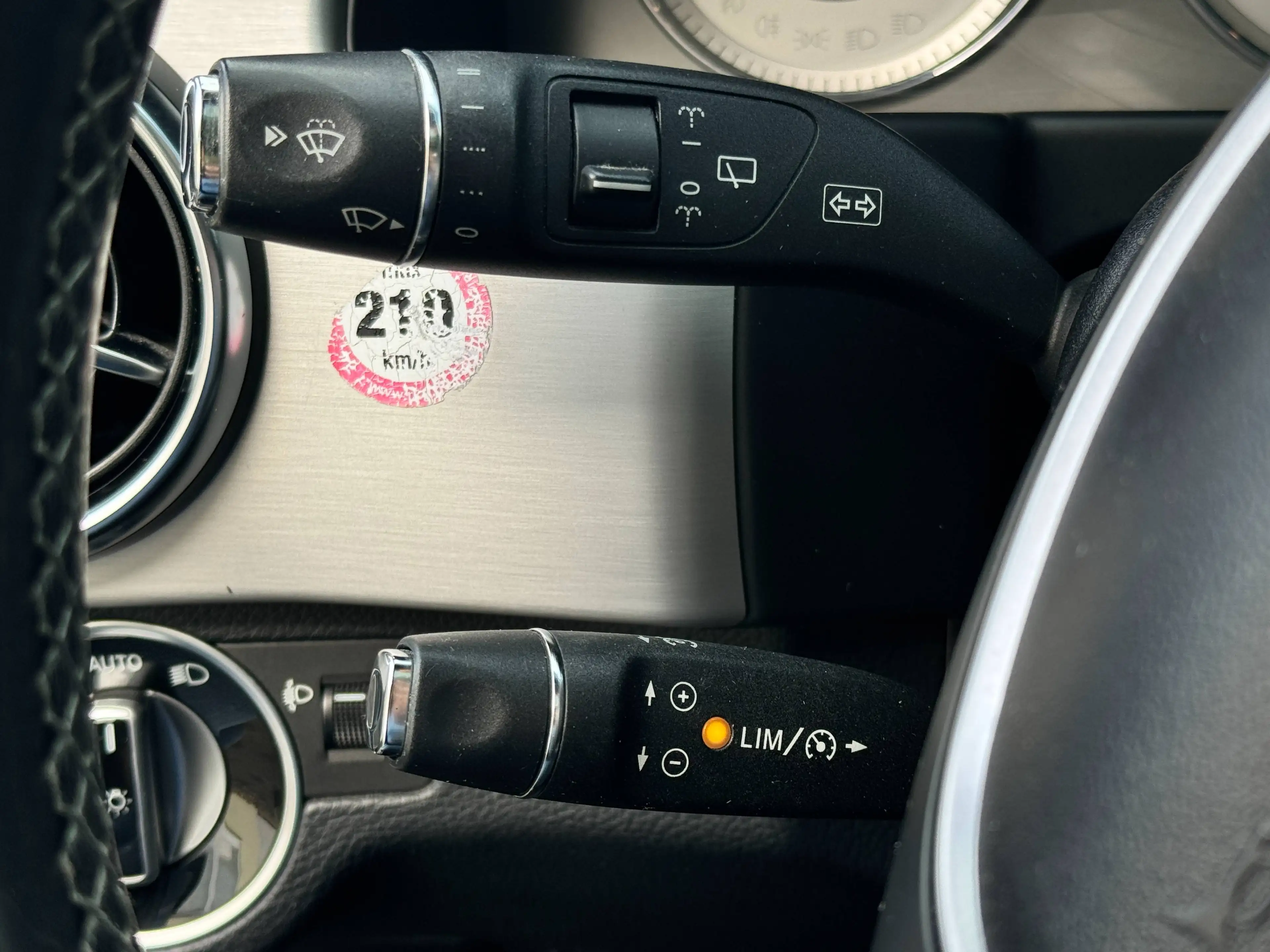 Mercedes-Benz GLK 250 GLK 250 BlueTEC 4Matic 7G-TRONIC AMG Line AHK Panorama S.Heft EU6 — photo 18
