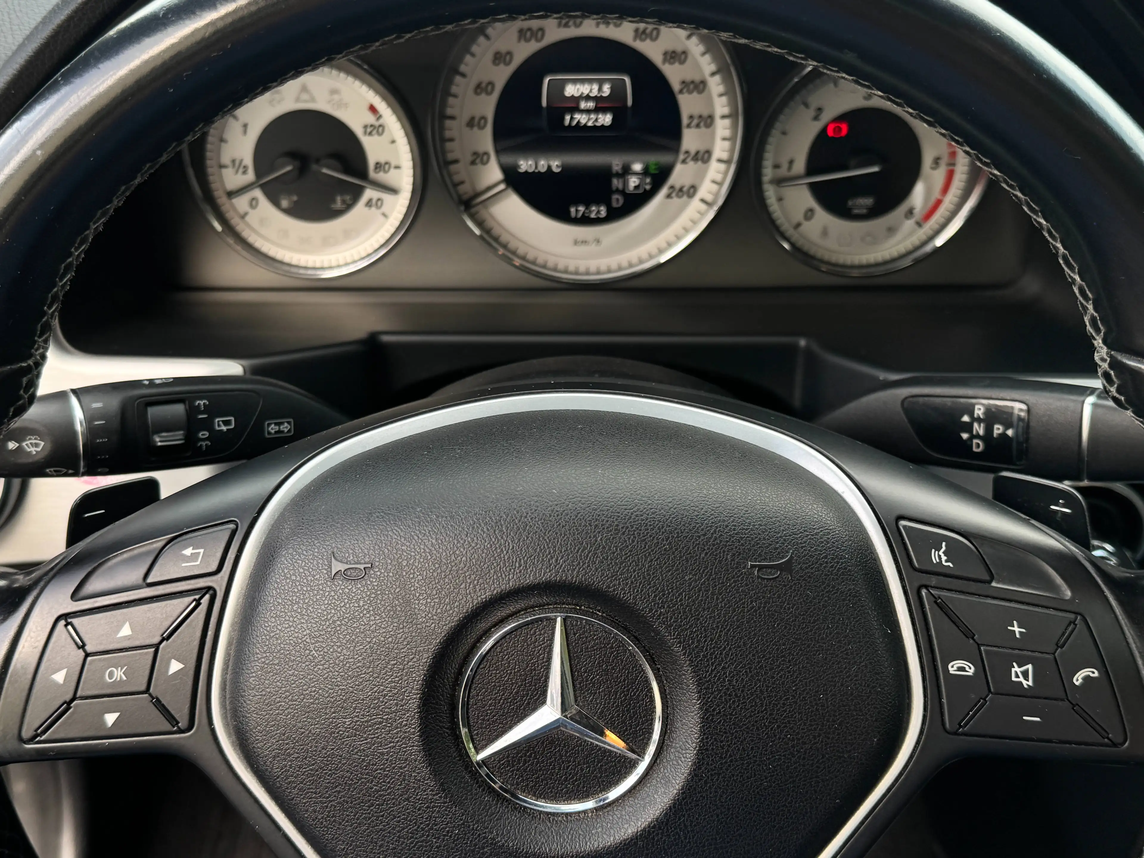 Mercedes-Benz GLK 250 GLK 250 BlueTEC 4Matic 7G-TRONIC AMG Line AHK Panorama S.Heft EU6 — photo 20
