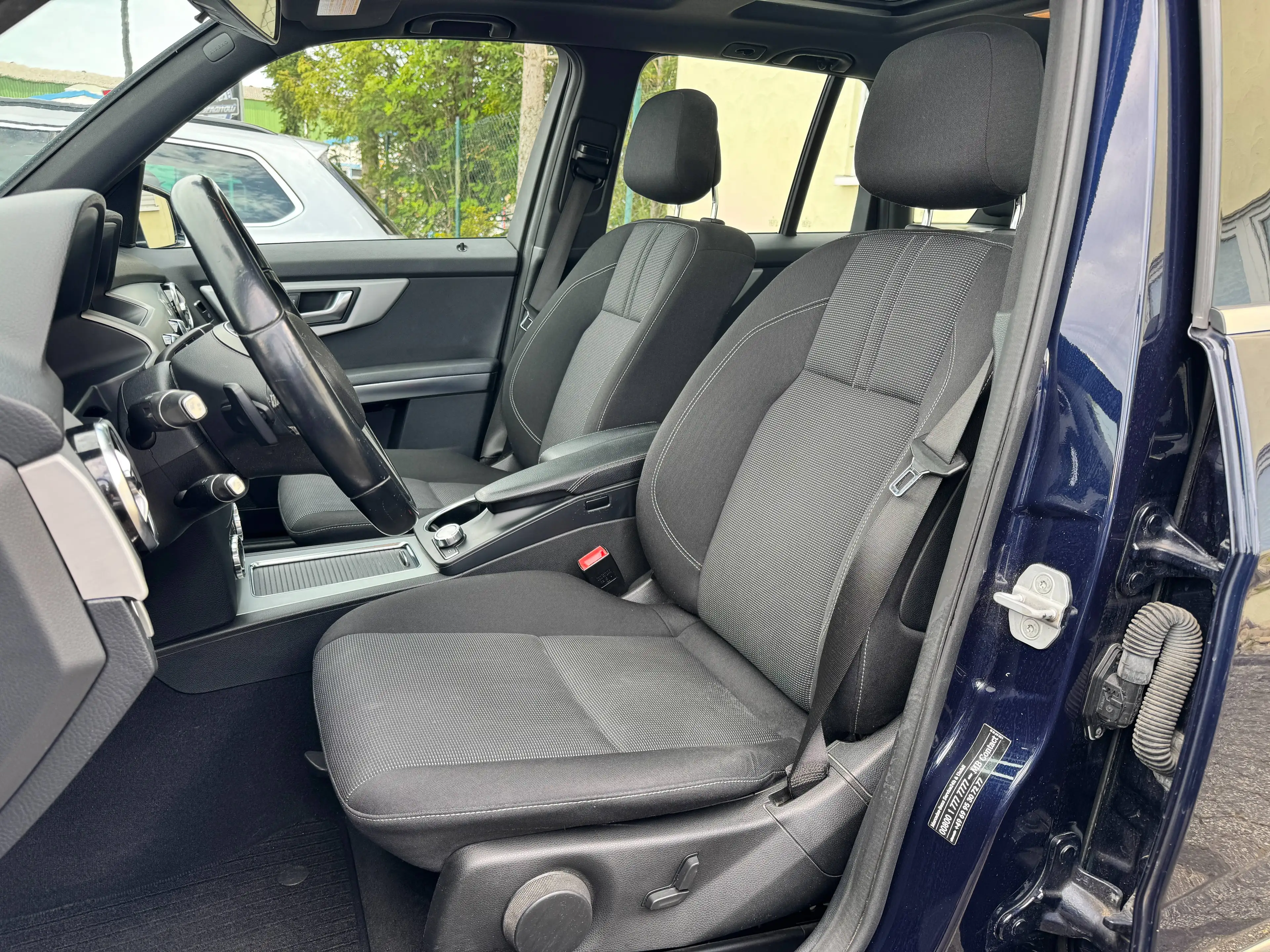 Mercedes-Benz GLK 250 GLK 250 BlueTEC 4Matic 7G-TRONIC AMG Line AHK Panorama S.Heft EU6 — photo 10