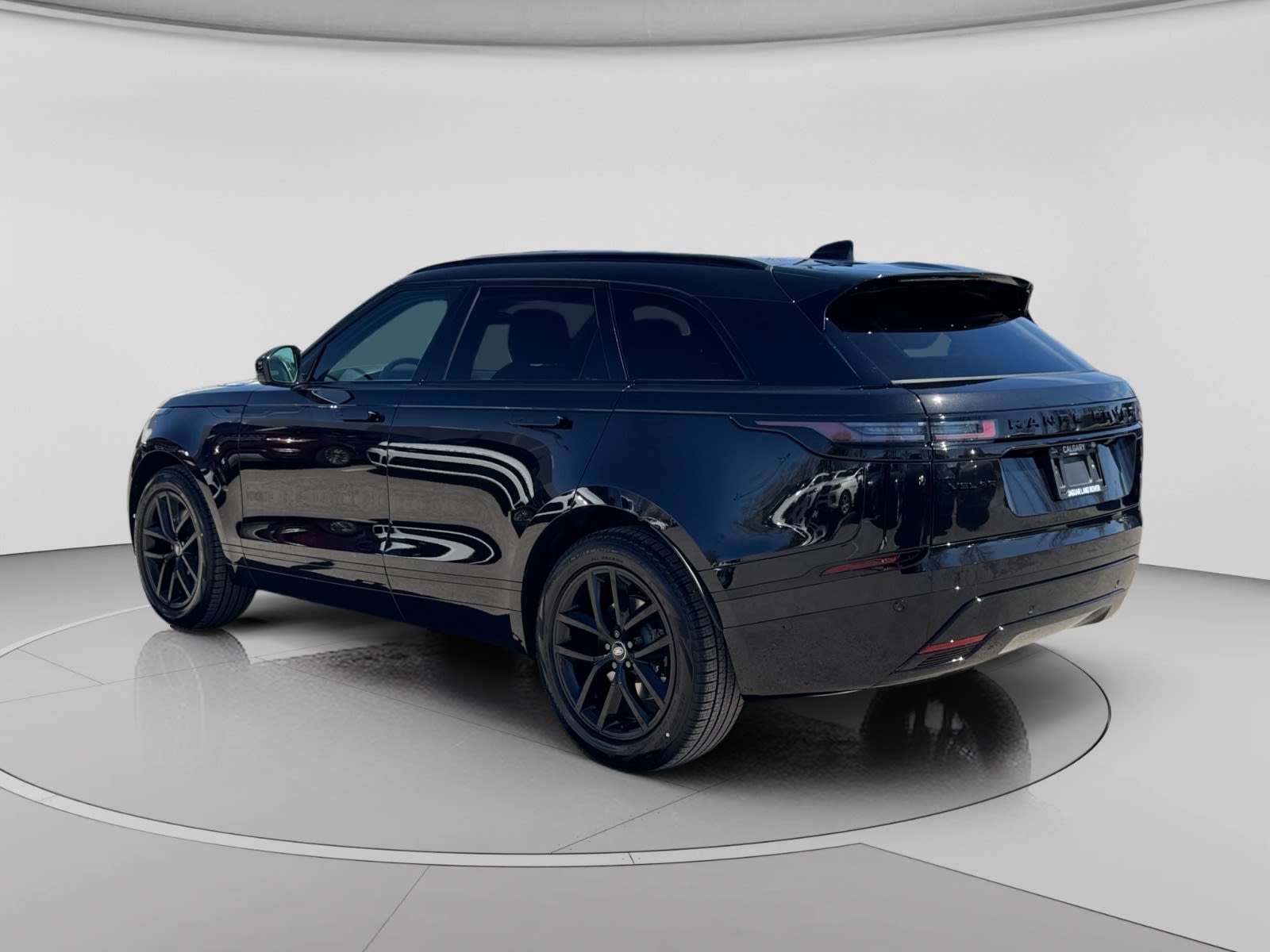 2026 Land Rover Range Rover Velar P340 Dynamic SE — снимка 3