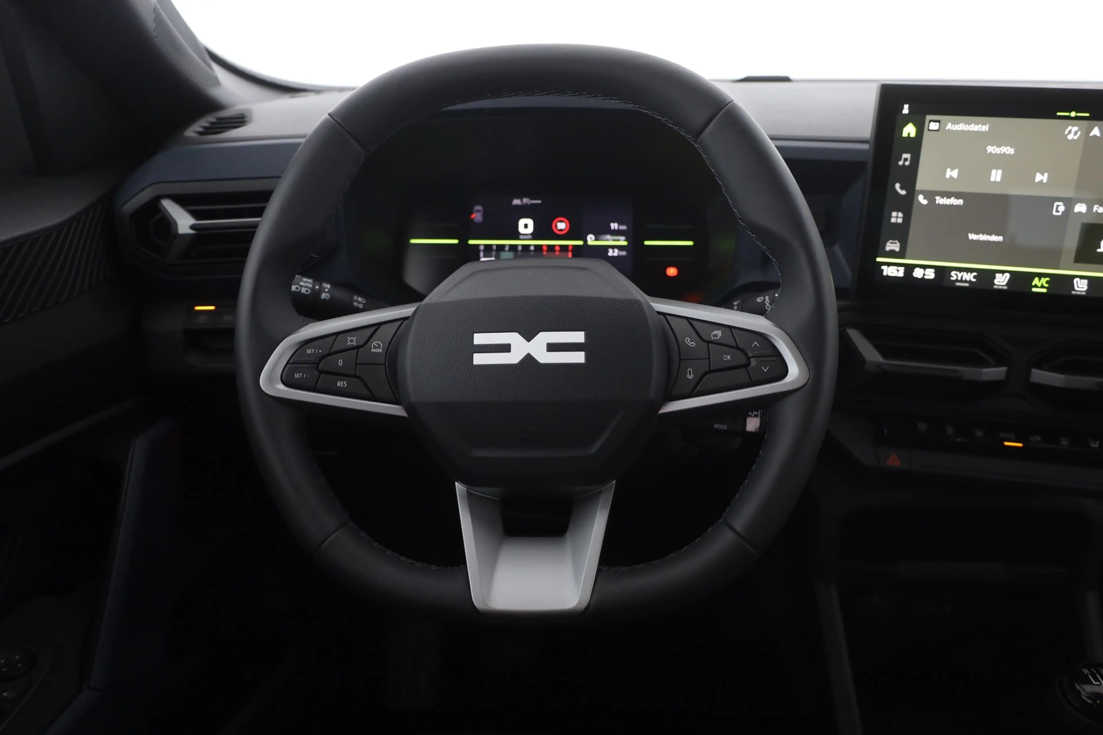 Dacia Bigster Expression 140 mHev LED Kamera Sitzheizung — photo 15