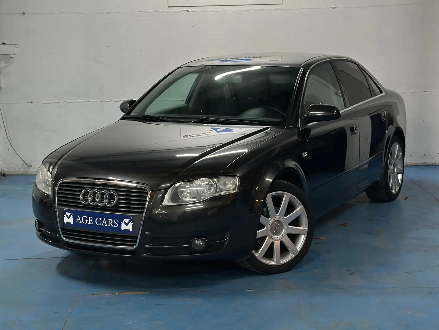 Audi A4 A4 1.6i Gris - 1