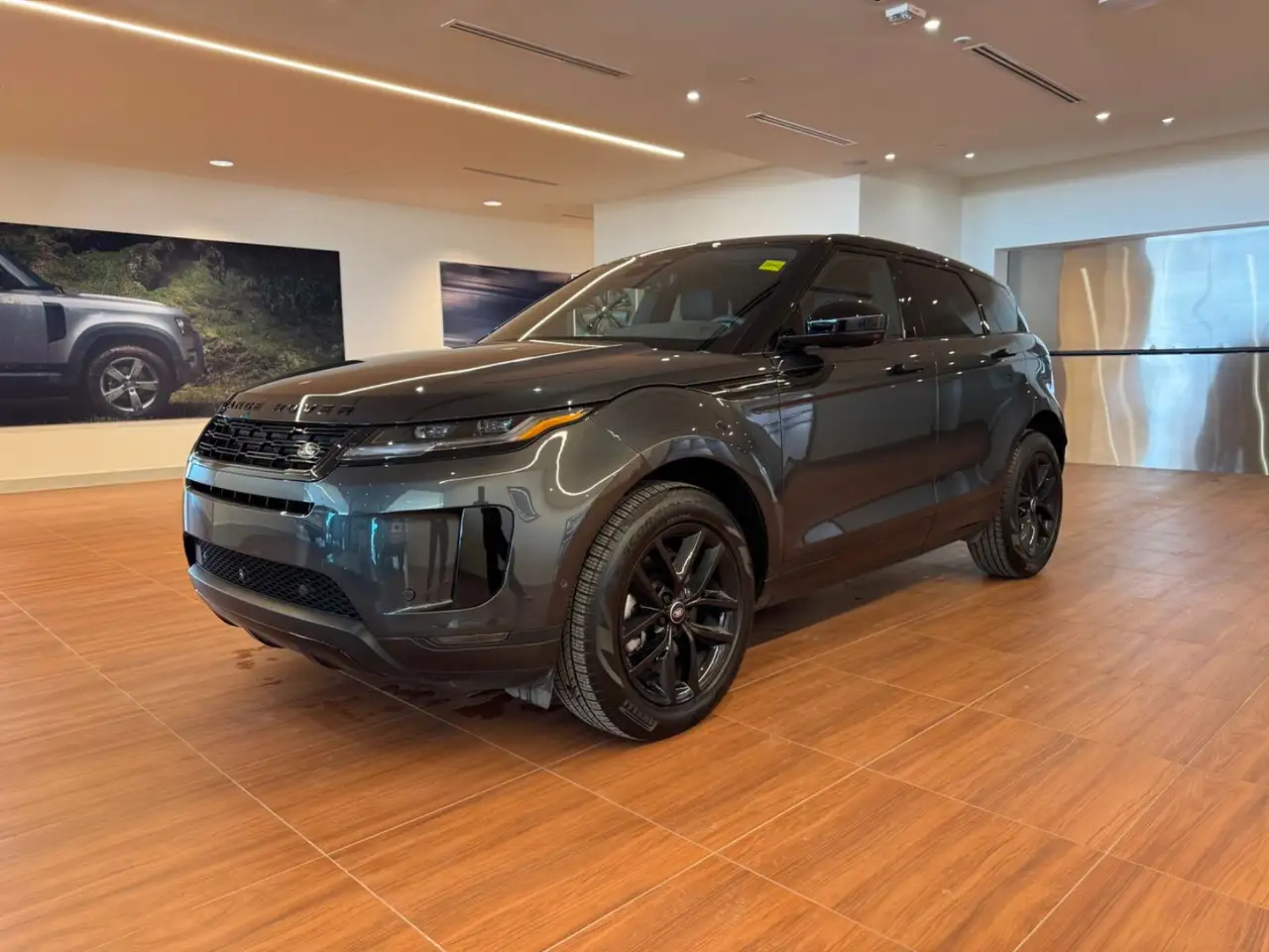 2025 Land Rover Range Rover Evoque