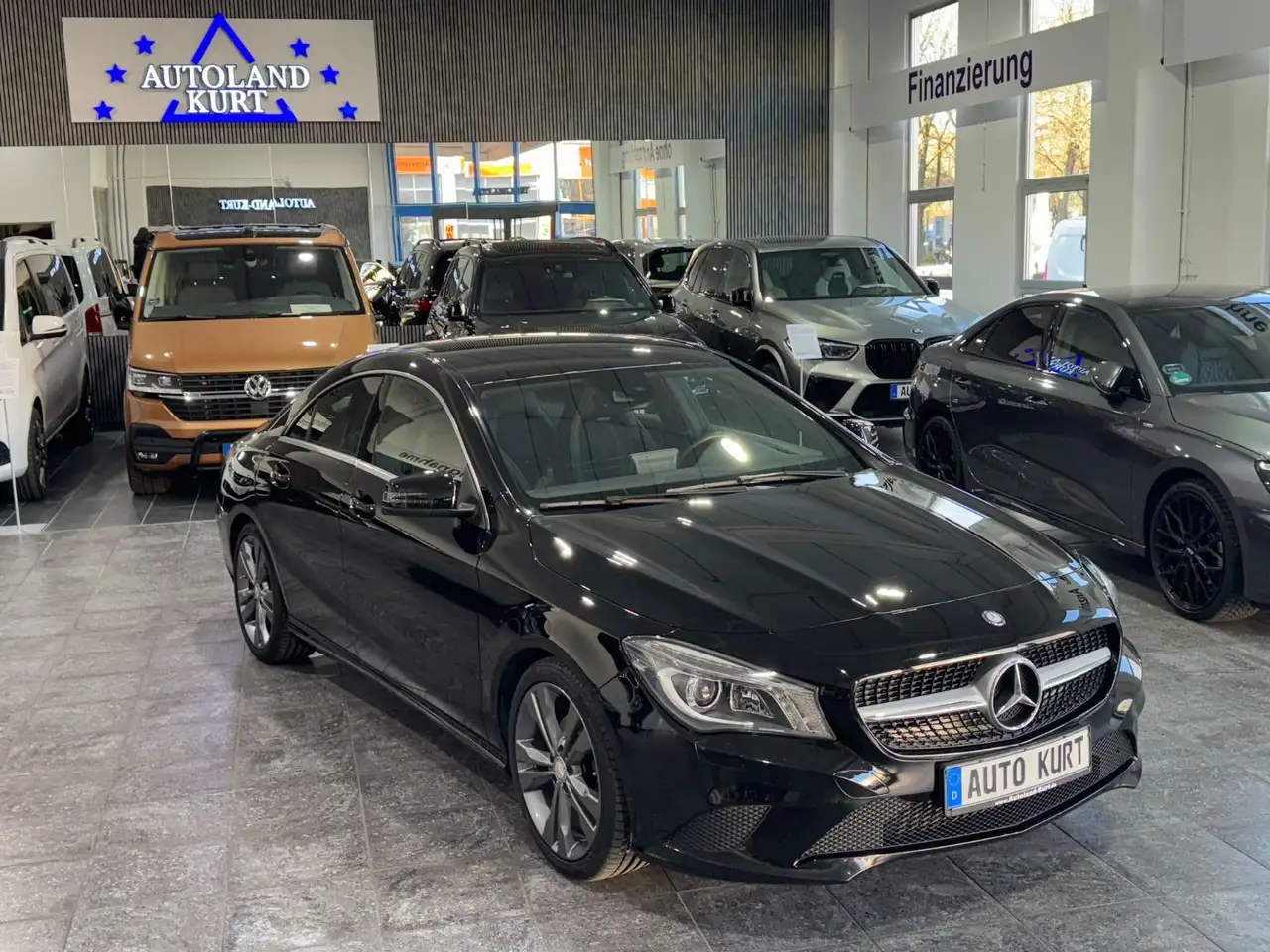 Mercedes-Benz CLA 200