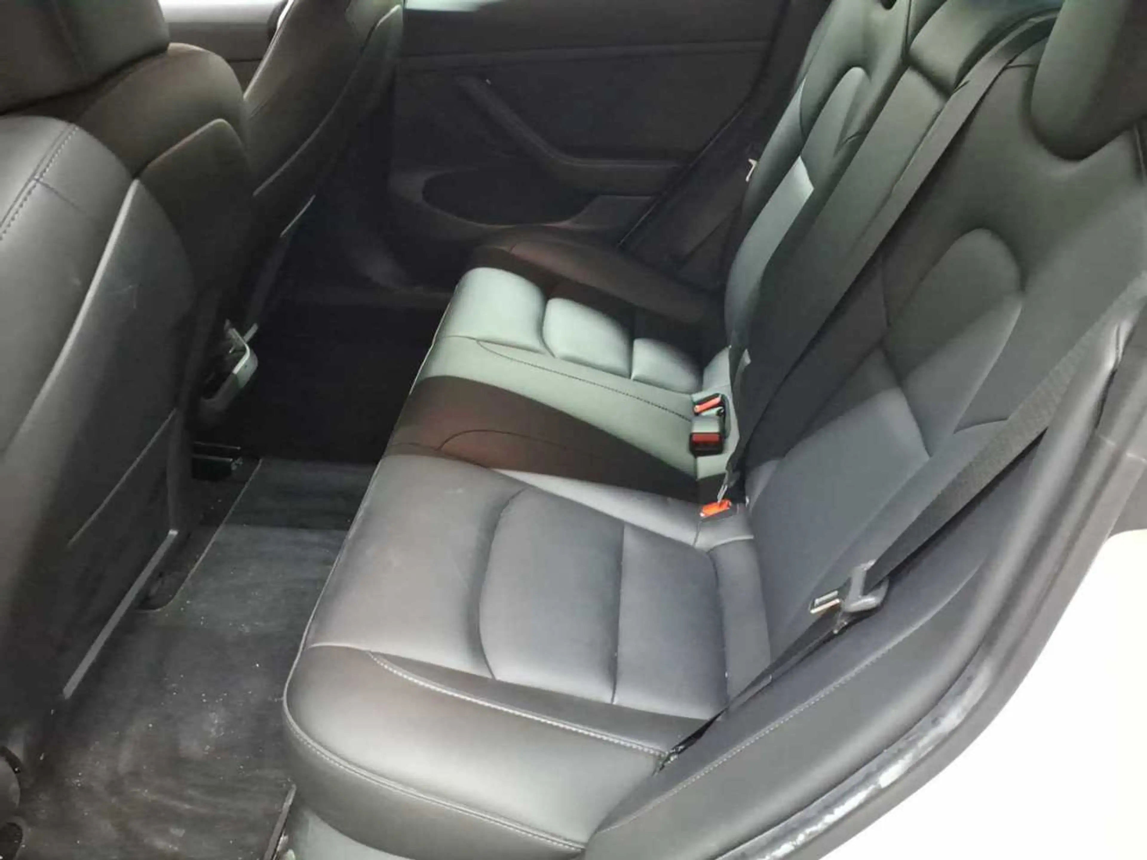 Tesla Model 3 Model 3 LR Allradantrieb Dual Motor — photo 13