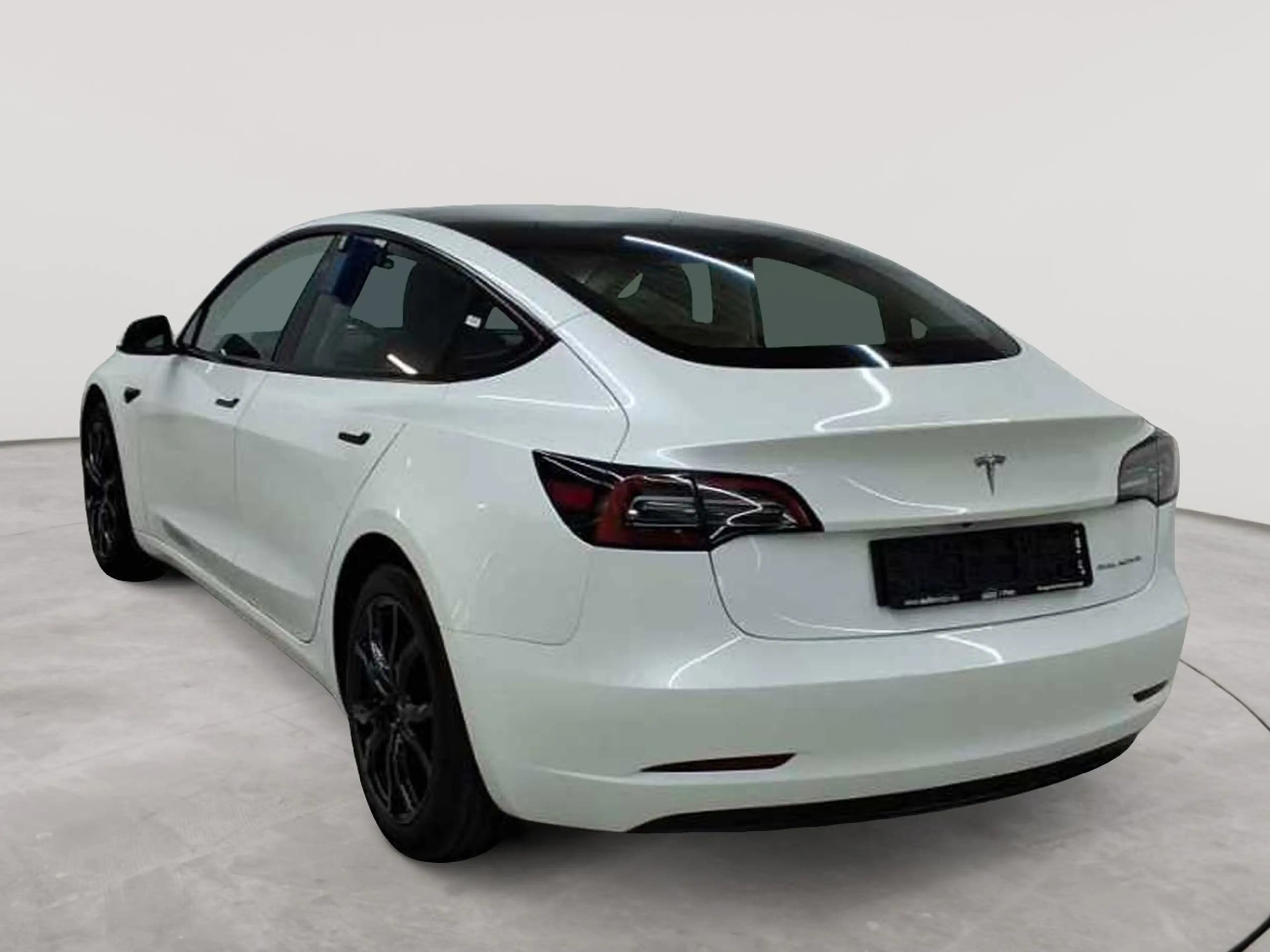 Tesla Model 3 Model 3 LR Allradantrieb Dual Motor — photo 5