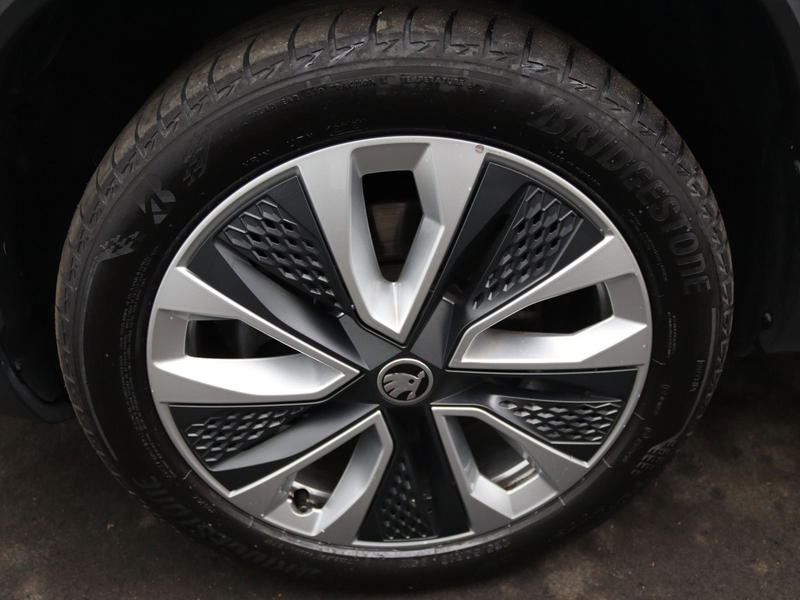 Skoda Karoq Style 2.0TDI 4x4 DSG/ Pano, Navi, LED, AHK — photo 12