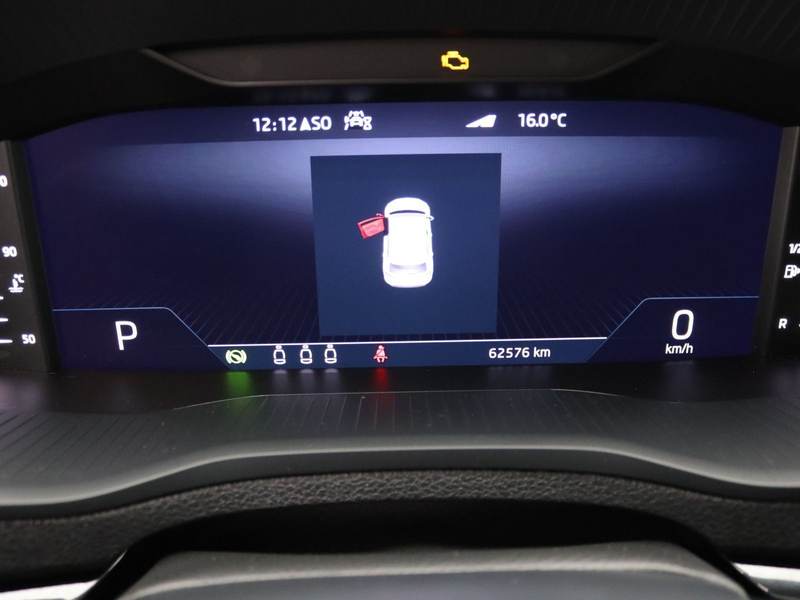Skoda Karoq Style 2.0TDI 4x4 DSG/ Pano, Navi, LED, AHK — photo 10