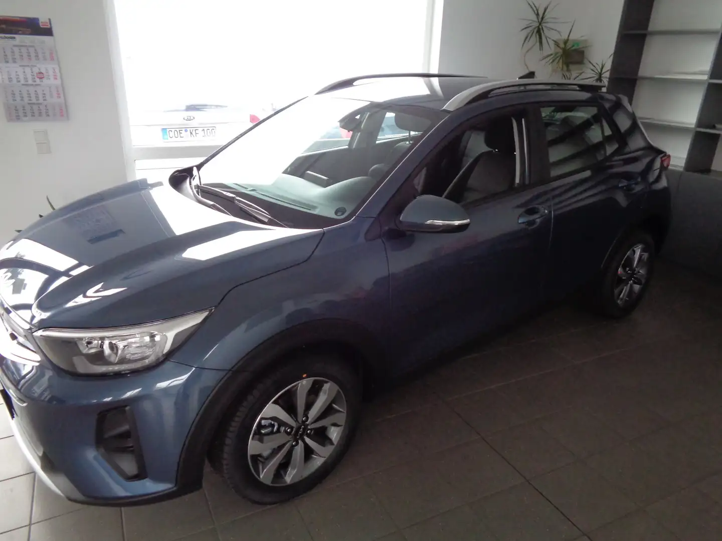 Kia Stonic Vision Blauw - 2