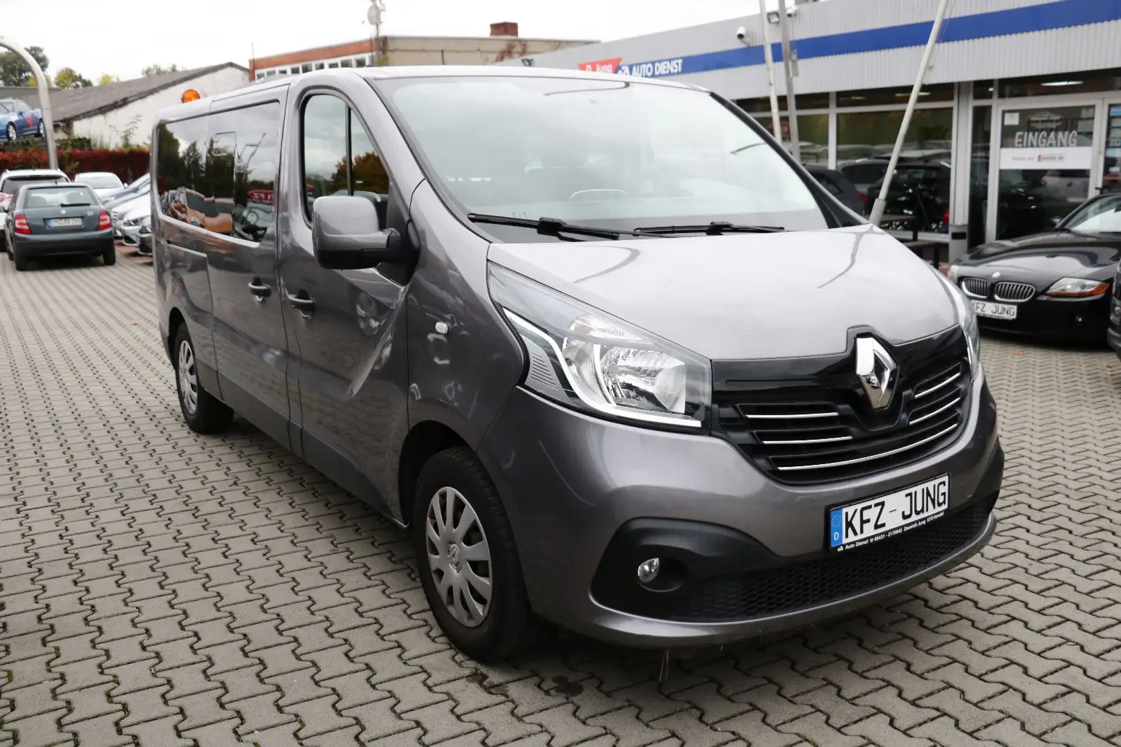 Renault Trafic Combi*HU/AU+Service neu*Rampe* Gris - 2