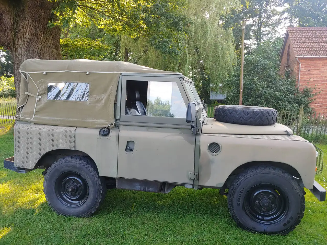 Land Rover Serie3 LR 88 Cabrio/pick up schöner Zustand H Zulassung 5 Sitzer Verzinkter Rahmen frame off restauration, foto 6