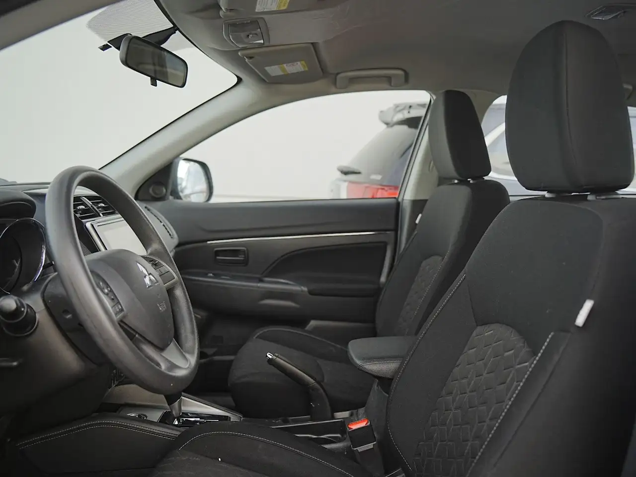 Mitsubishi RVR снимка Mitsubishi RVR