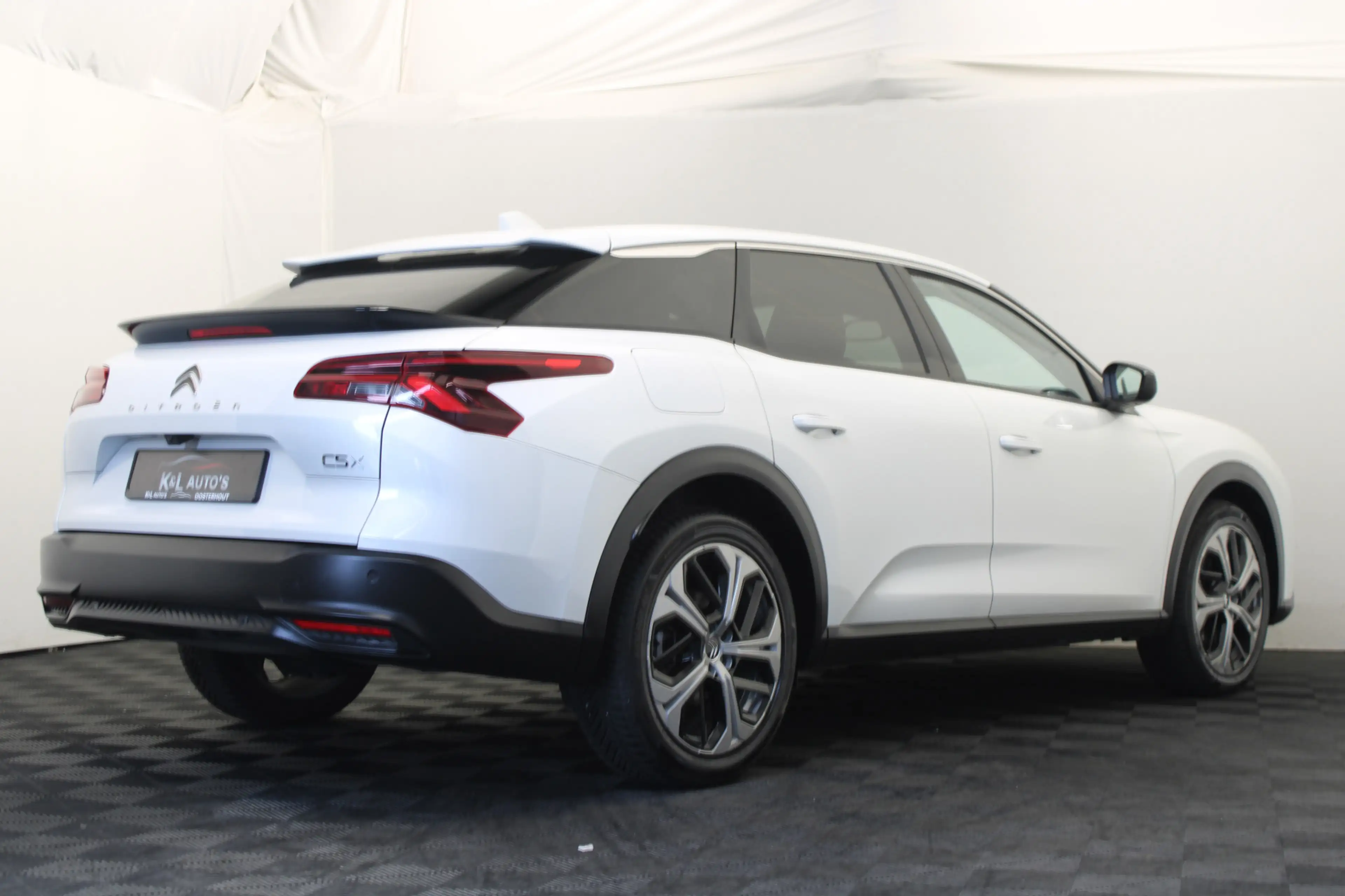 Citroen C5 X 1.2 PureTech Feel — photo 10