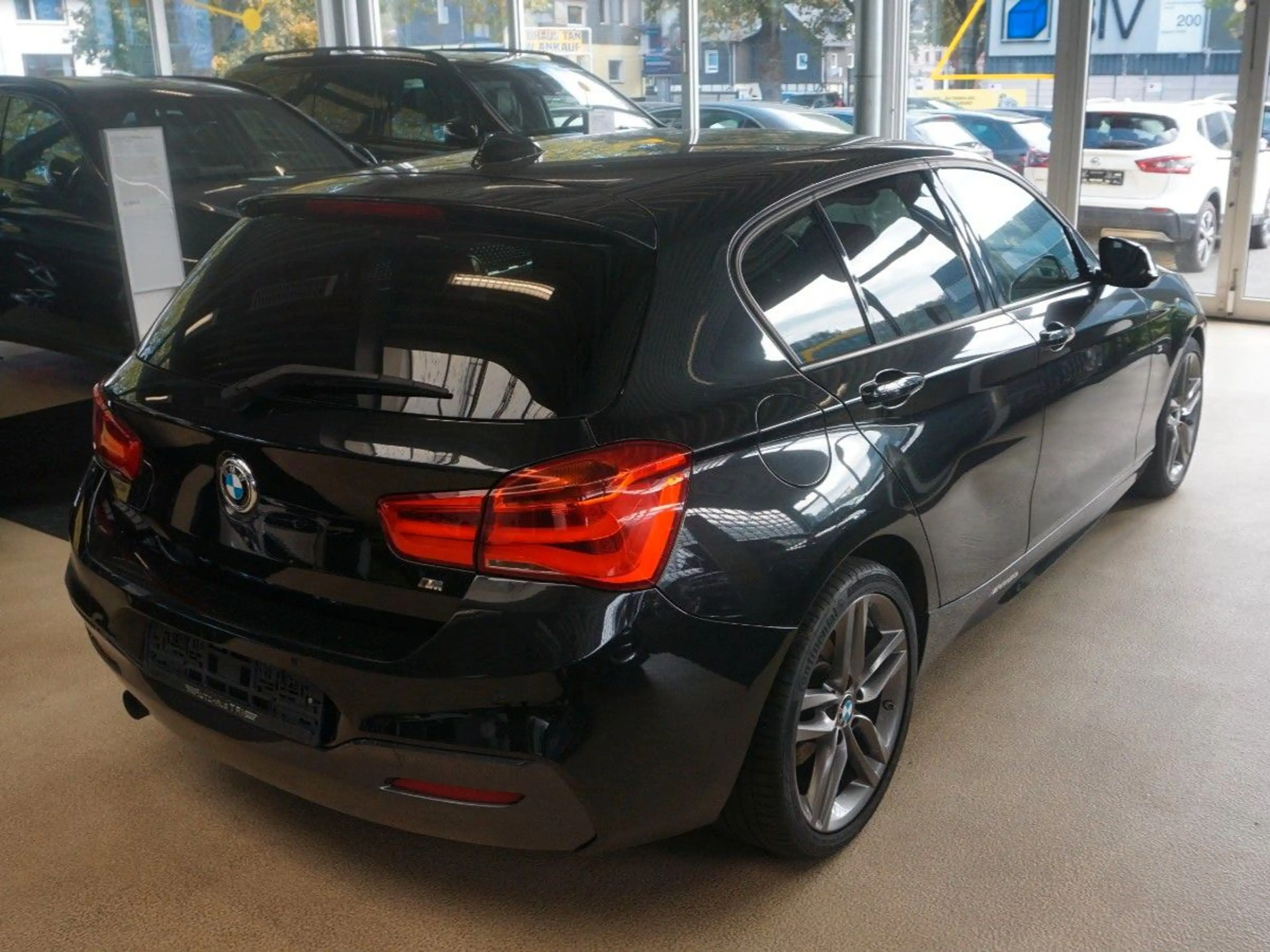 BMW 120 i M Sport Paket *NAVI *SITZHEIZUNG — photo 5