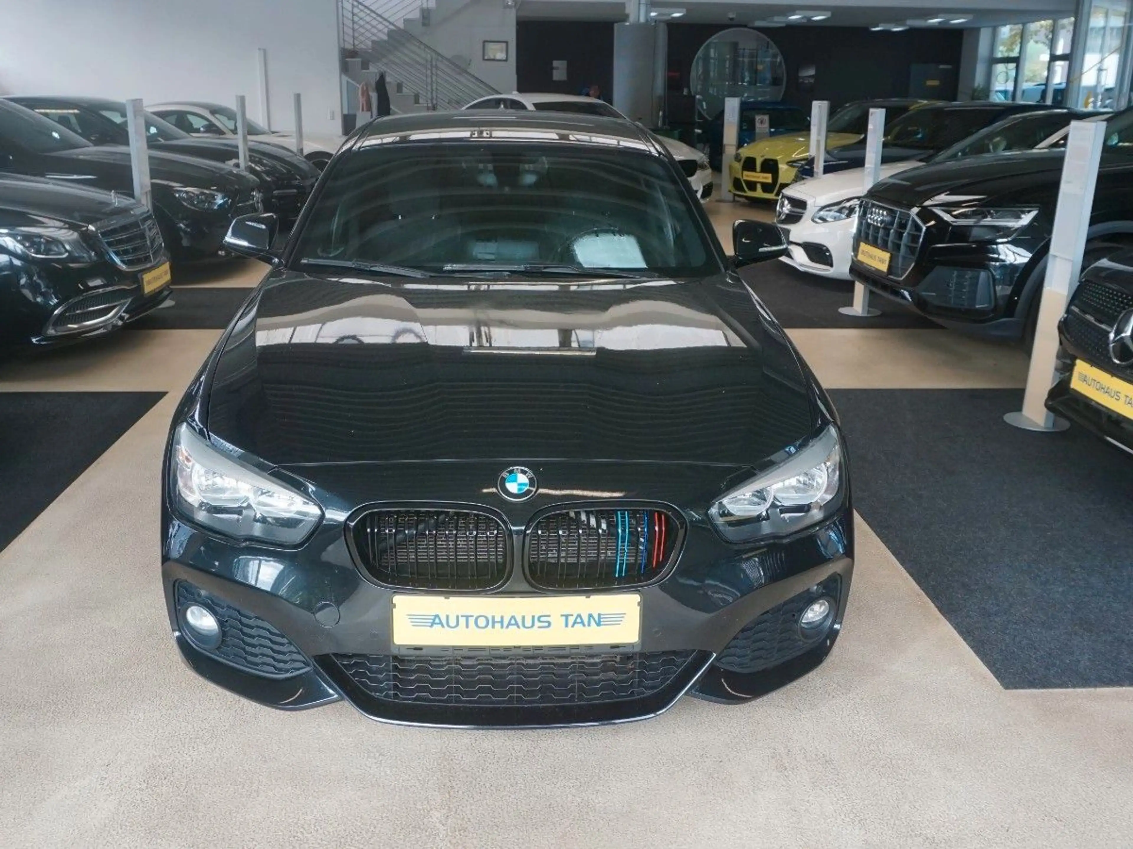 BMW 120 i M Sport Paket *NAVI *SITZHEIZUNG — photo 3
