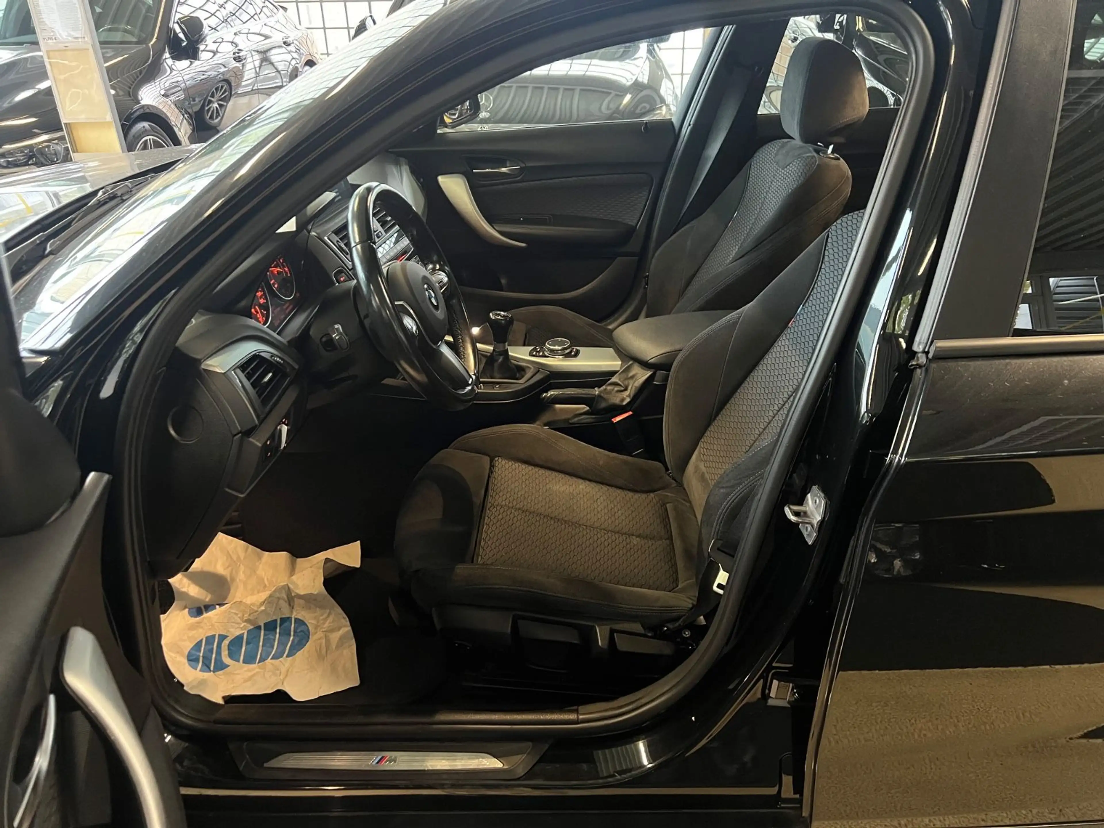 BMW 120 i M Sport Paket *NAVI *SITZHEIZUNG — photo 8