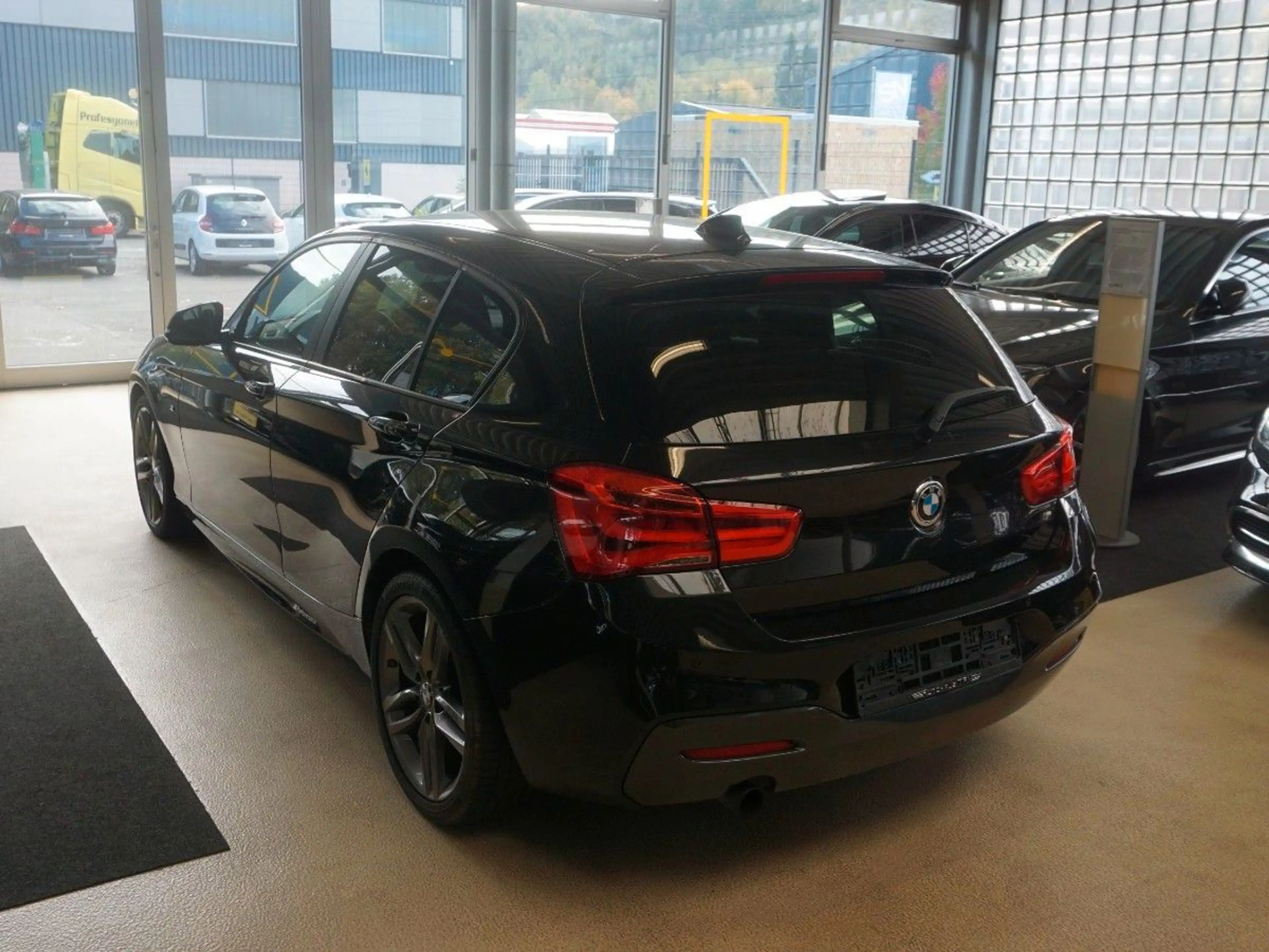 BMW 120 i M Sport Paket *NAVI *SITZHEIZUNG — photo 7