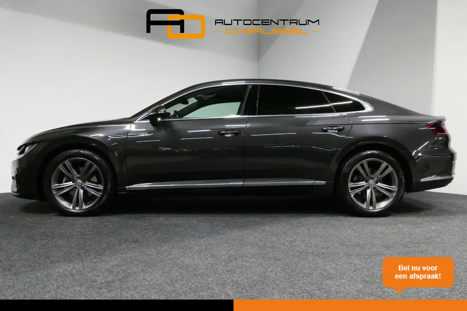 Volkswagen Arteon 2.0 TSI Business R / Stoelverwarming / Apple Carpl Grijs - 1