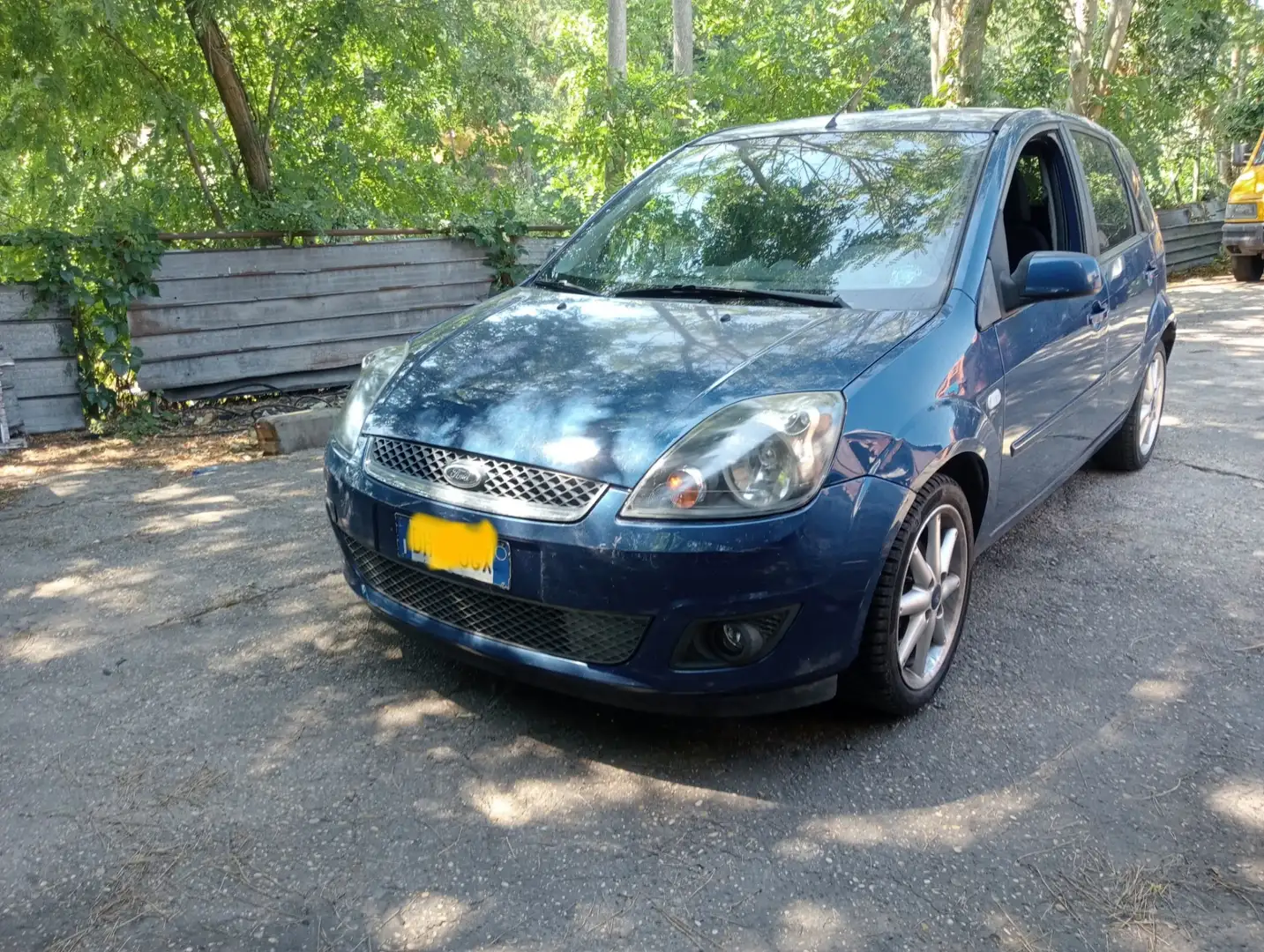 Ford Fiesta 5p 1.4 tdci Titanium est - 1