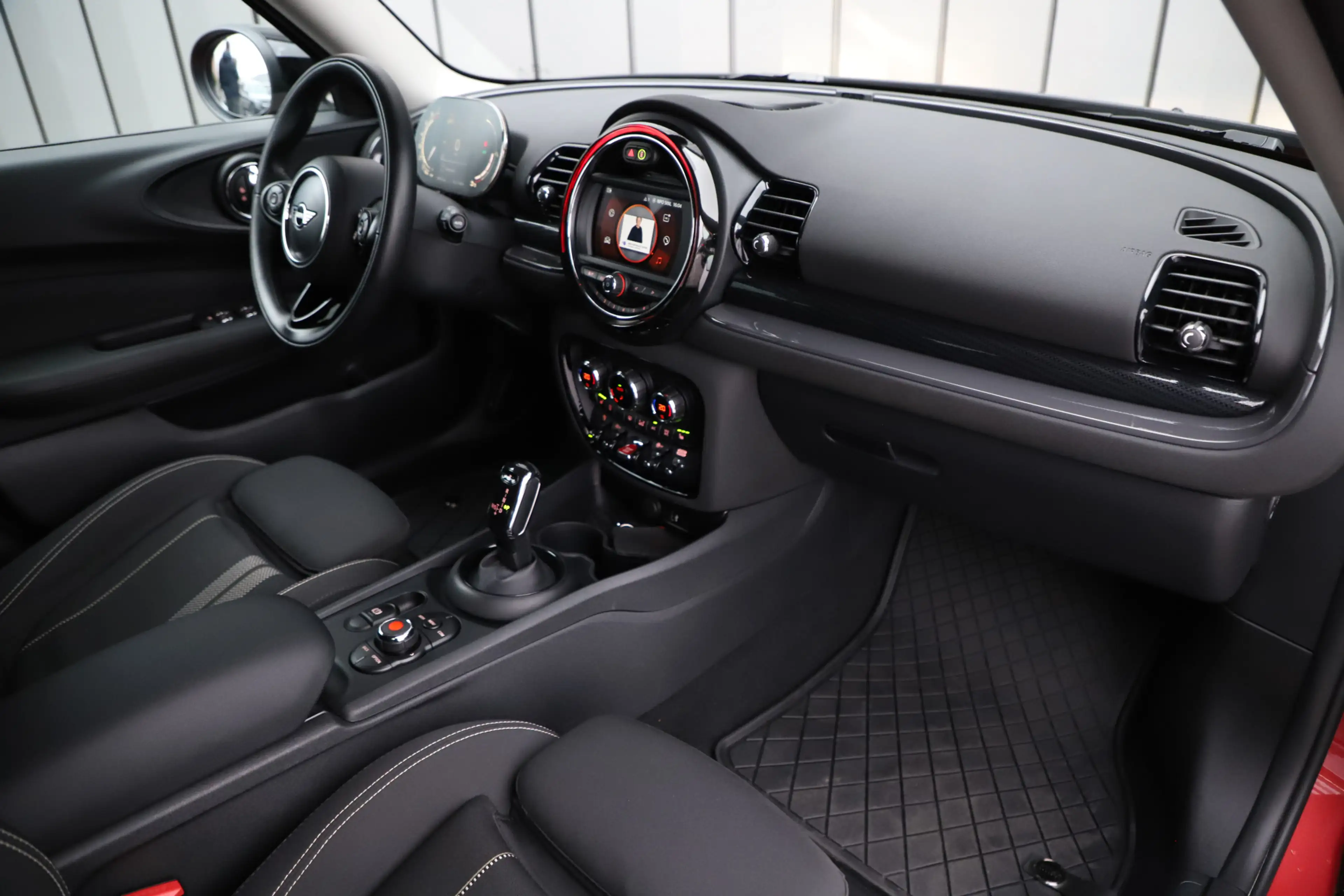 MINI Cooper S Clubman Mini 2.0 | 192PK | Led | Stoelverwarming | Clima | — photo 2