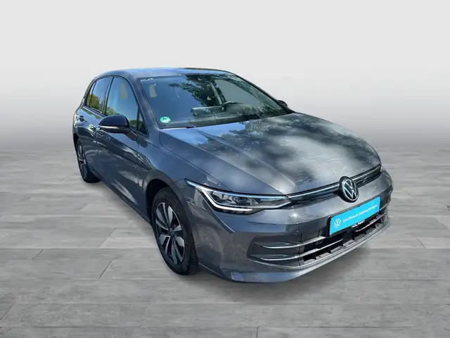 Volkswagen Golf view 6