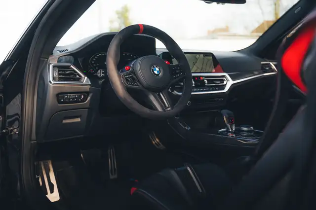 BMW M4 view 13