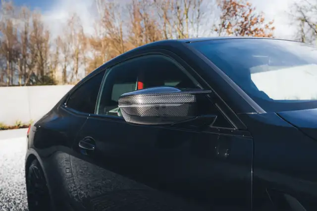BMW M4 view 11