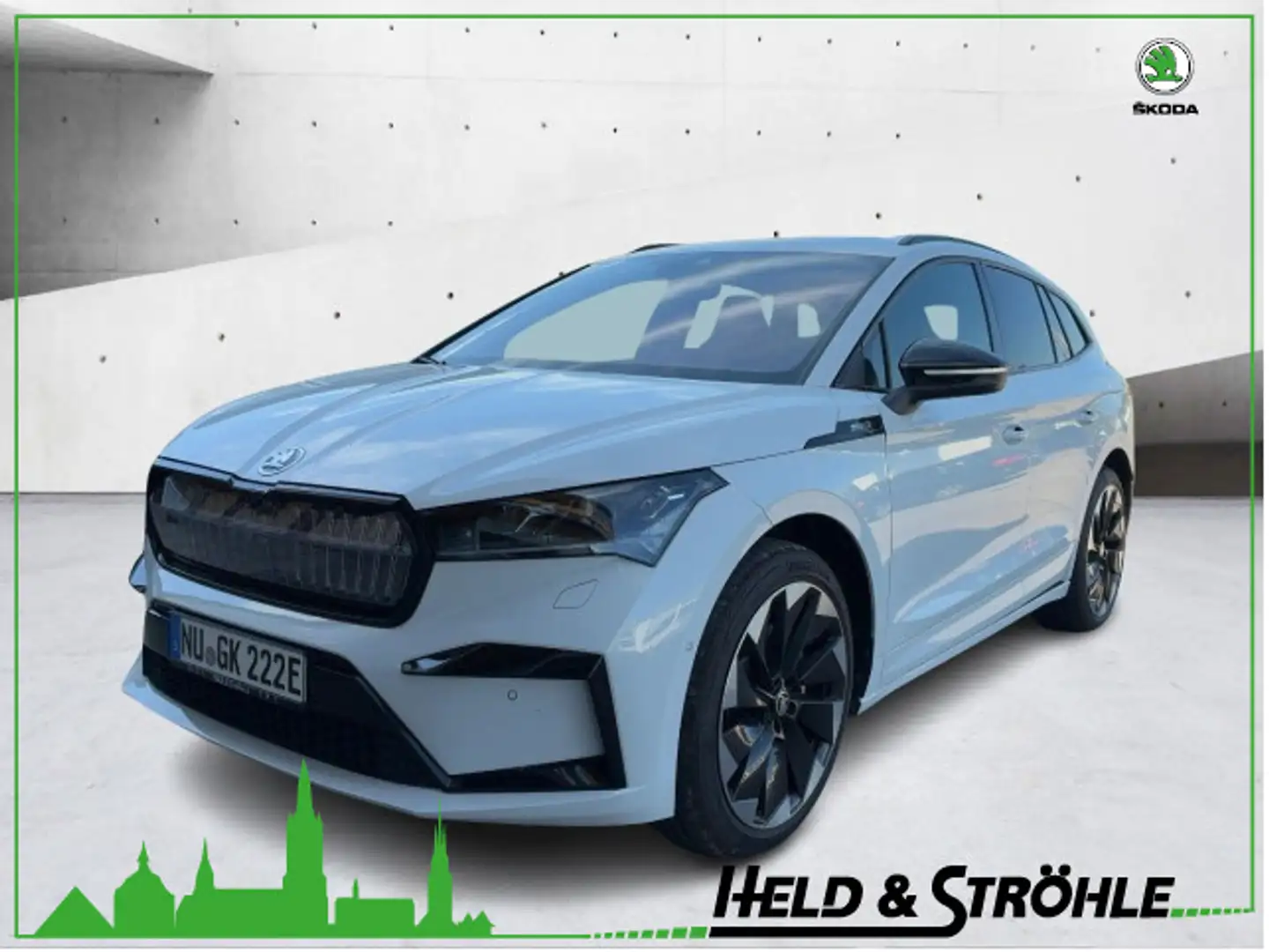 Skoda Enyaq 85 Sportline 82kWh Batterie 210kW AHK WÄPU Blanc - 1