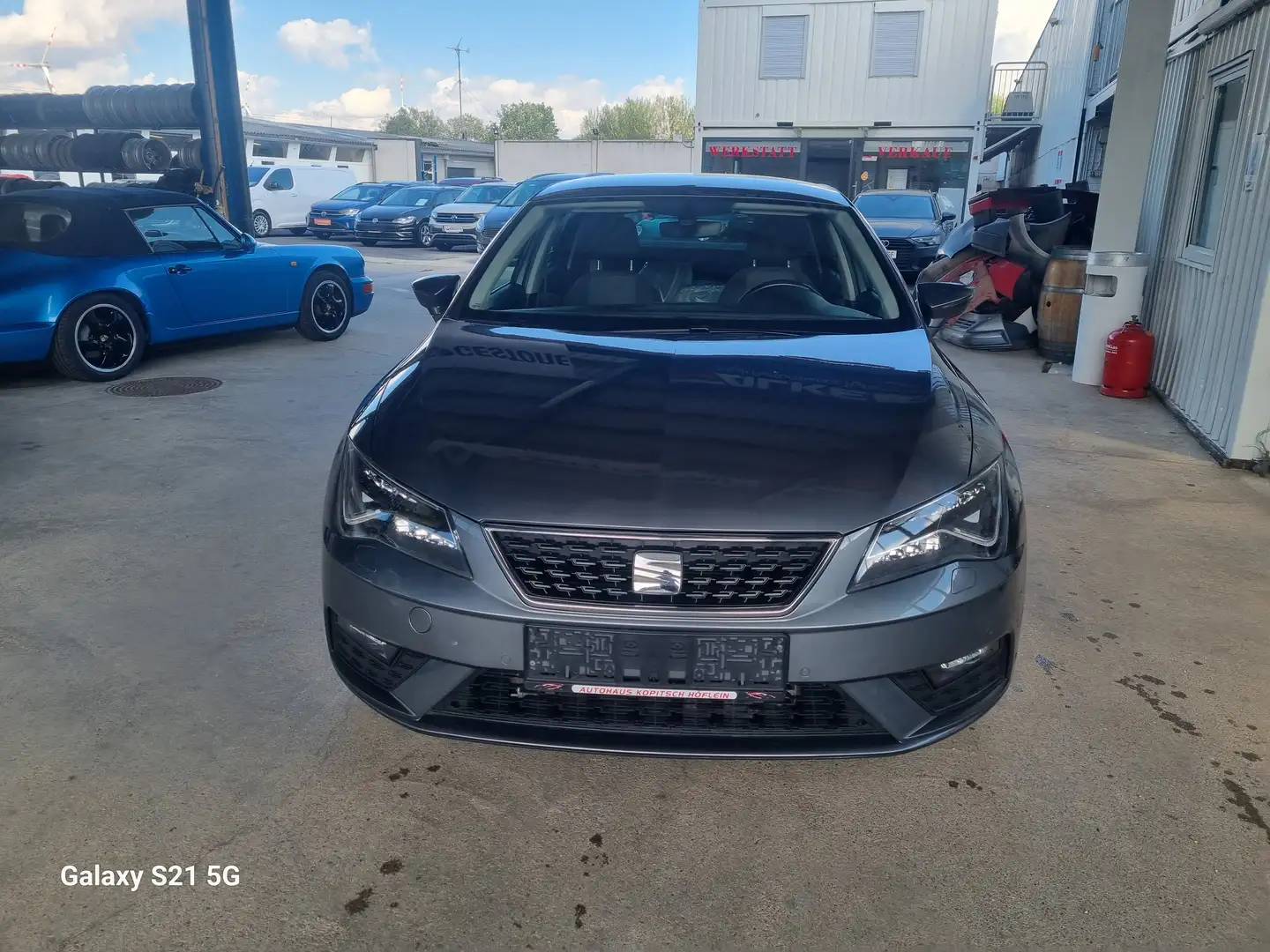 SEAT Leon Leon 1,2 TSi Style - Topzustand! Grau - 2