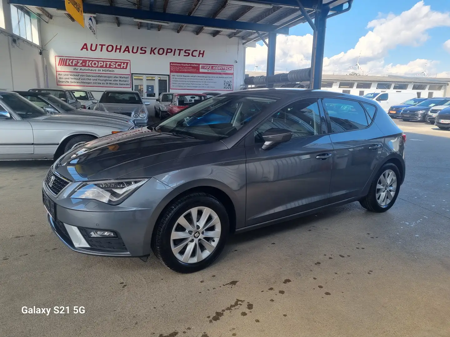 SEAT Leon Leon 1,2 TSi Style - Topzustand! Grau - 1