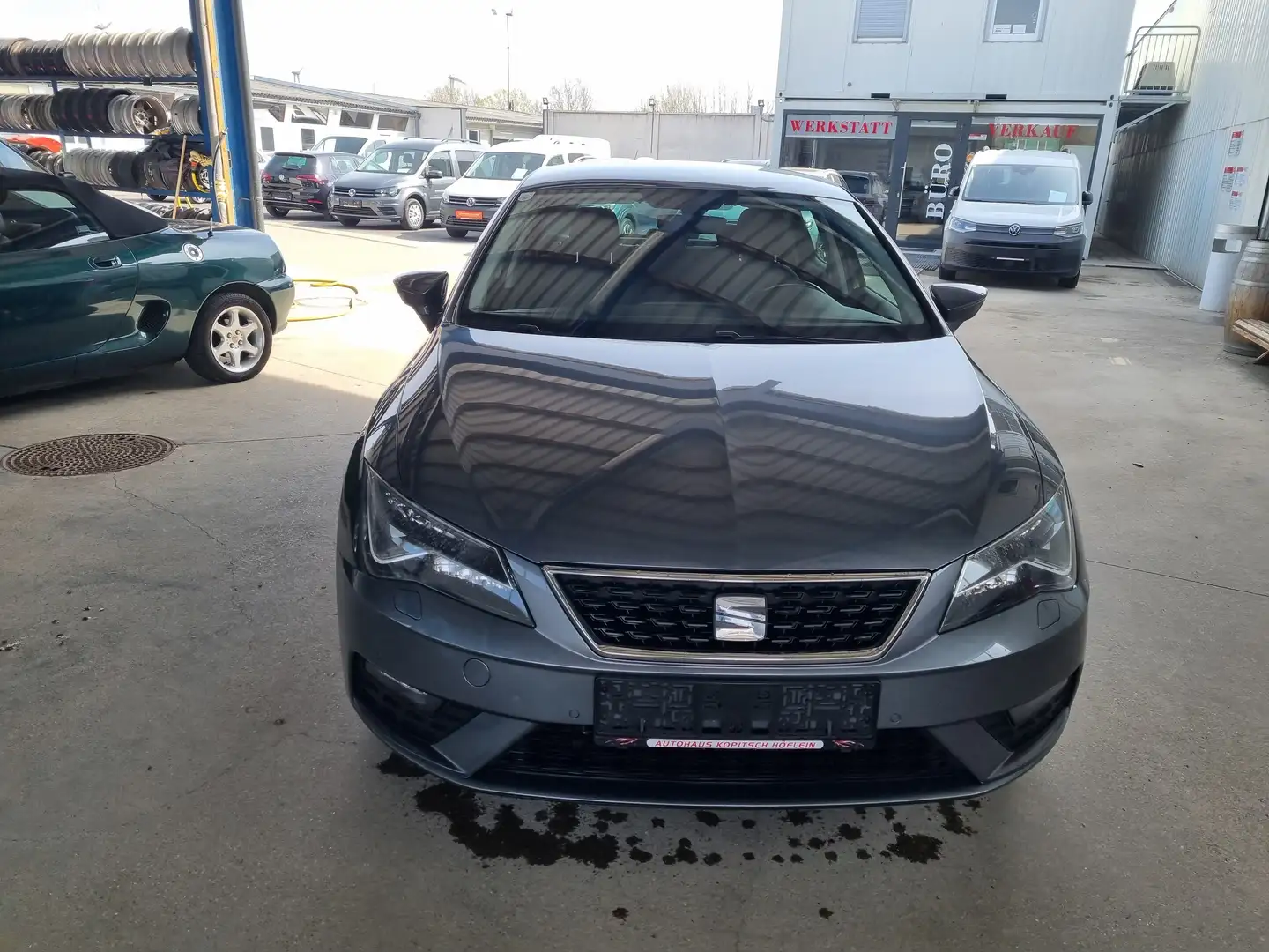 SEAT Leon Leon 1,2 TSi Style - Topzustand! Grau - 2