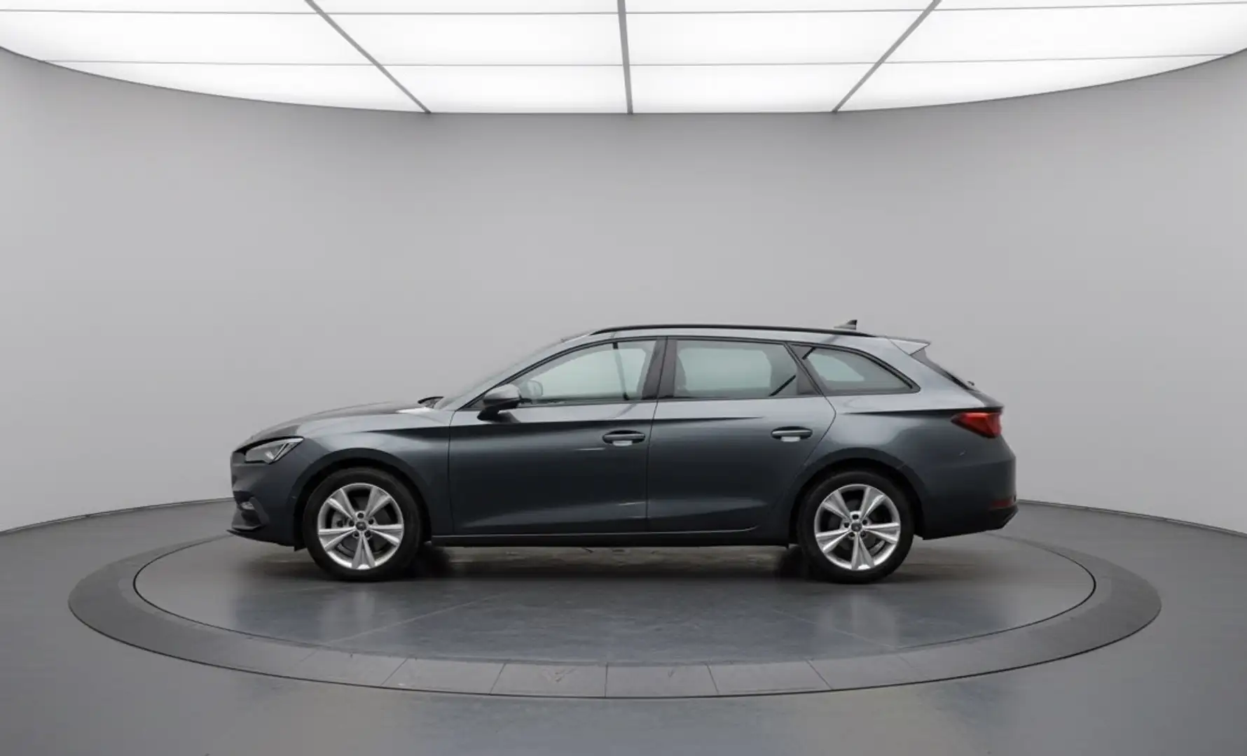 SEAT Leon León ST 2.0TDI CR S&S FR XS DSG-7 150 - 2